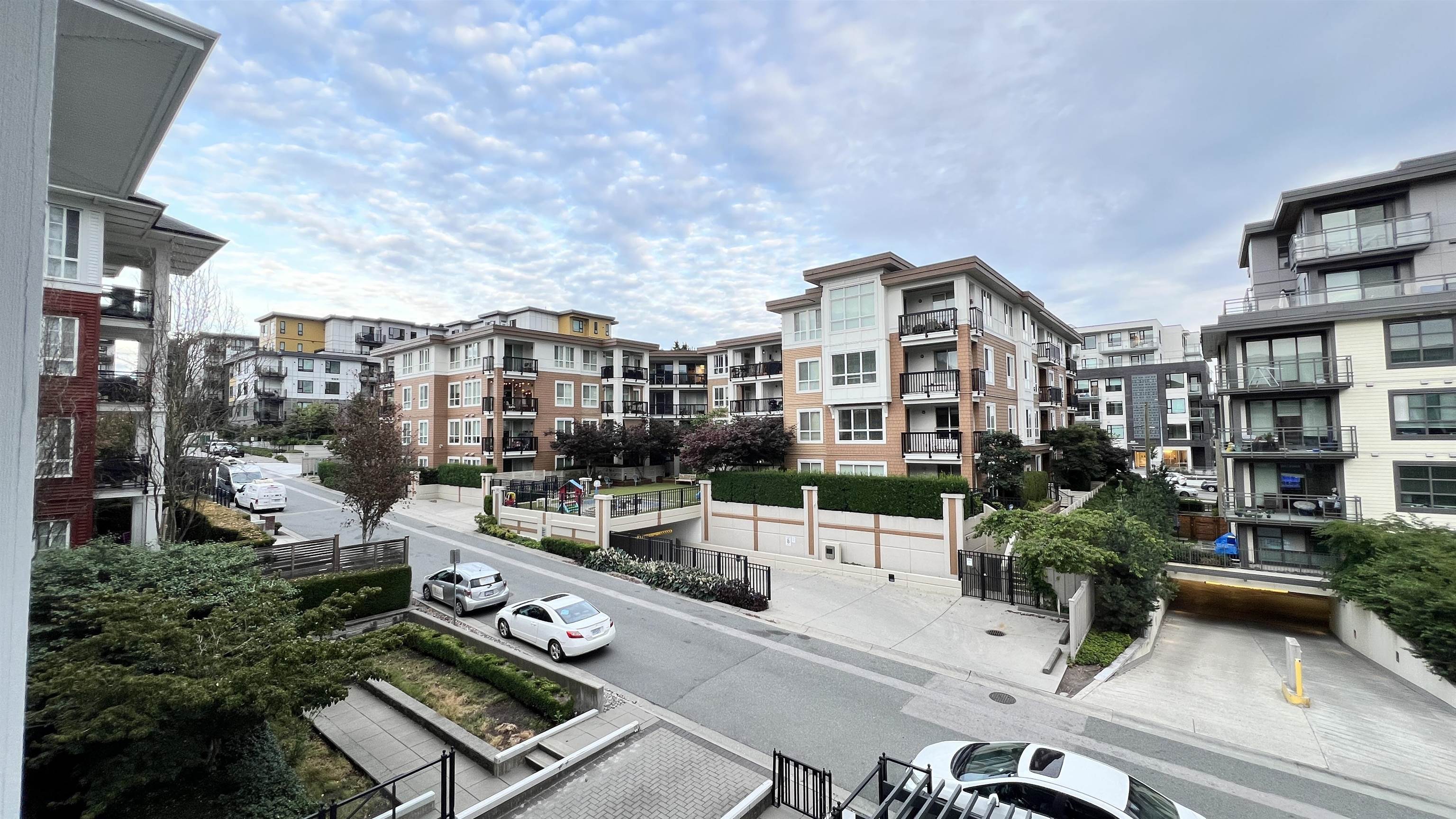 307 608 Como Lake Avenue, Coquitlam, Coquitlam West, V3J 0B2 14