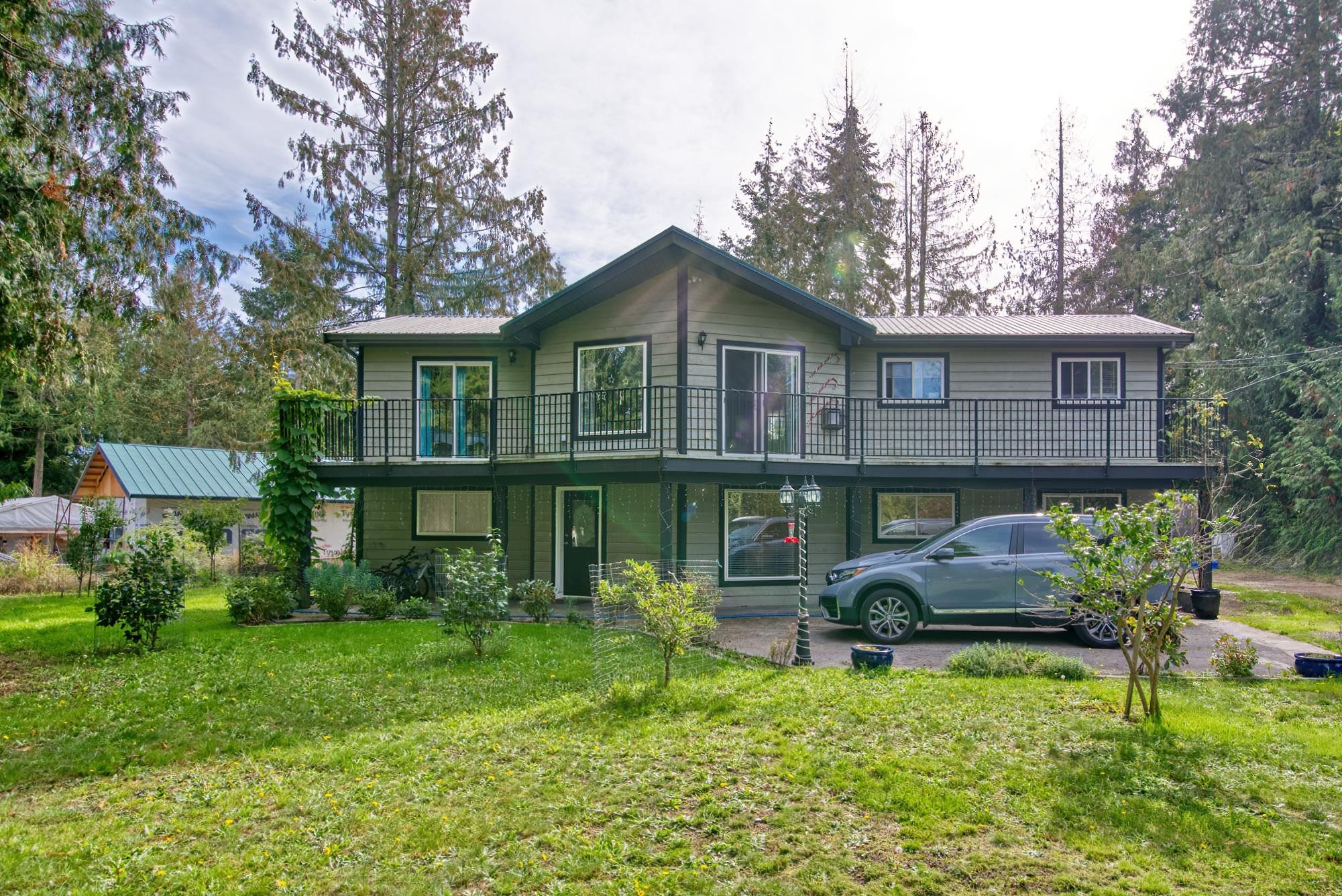 7717 Fawn Road, Halfmoon Bay, Halfmn Bay Secret Cv Redroofs, V7Z 1C4 2