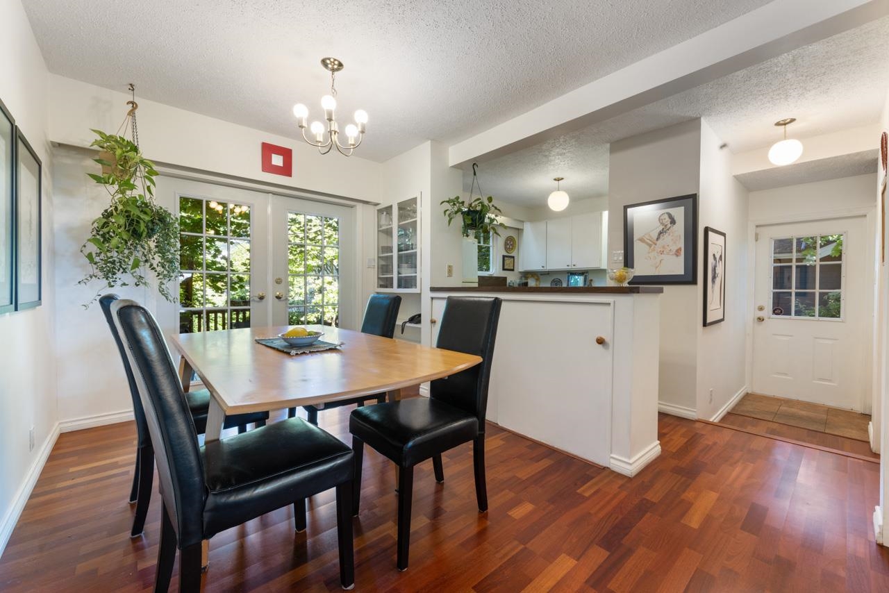 162 W Kings Road, North Vancouver, Upper Lonsdale, V7N 2L8 11