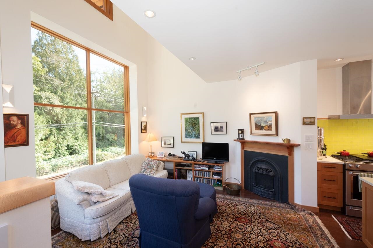 1092 Foxglove Lane, Bowen Island, Bowen Island, V0N 1G1 5