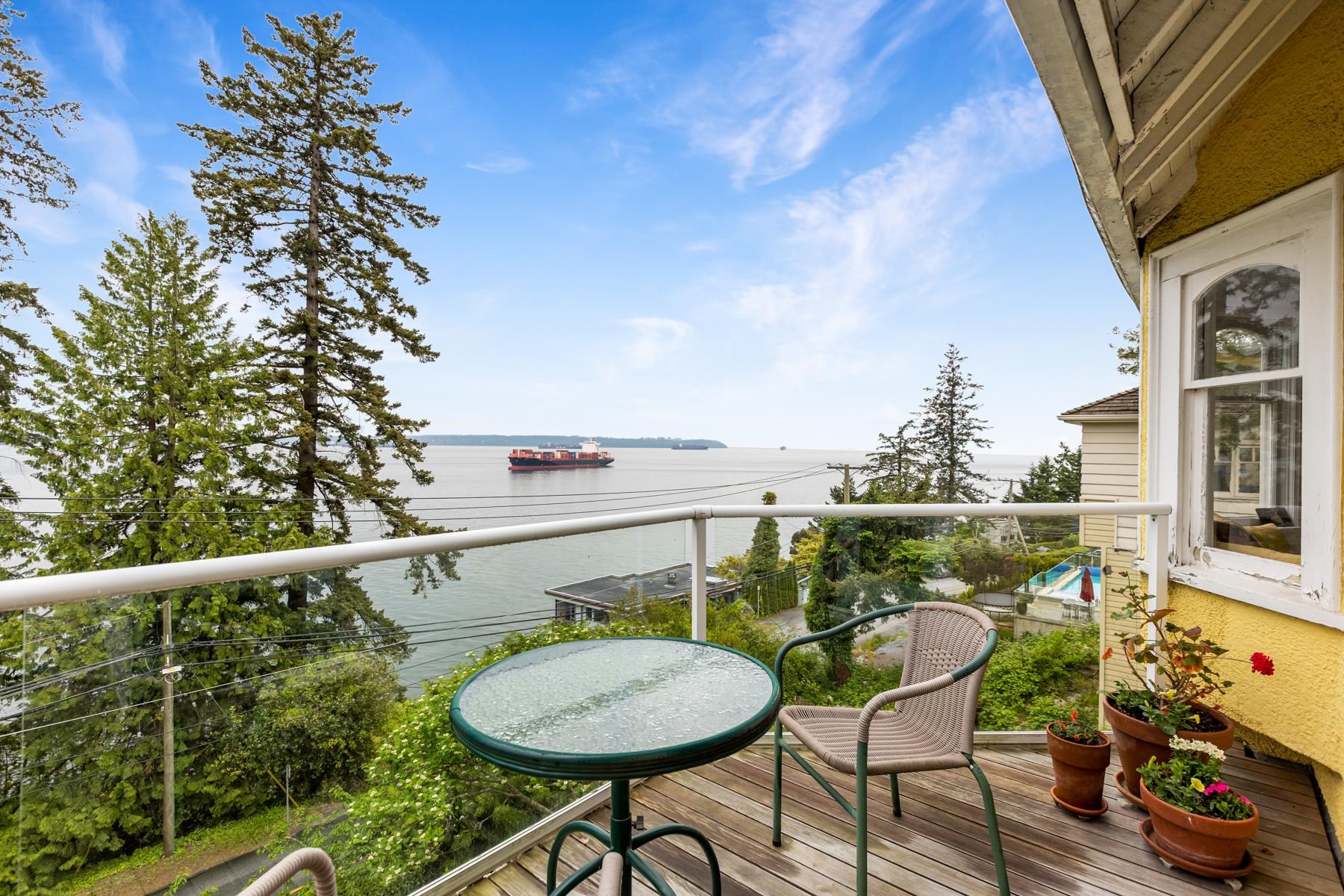 3615 Sunset Lane, West Vancouver, West Bay, V7V 1N3 3