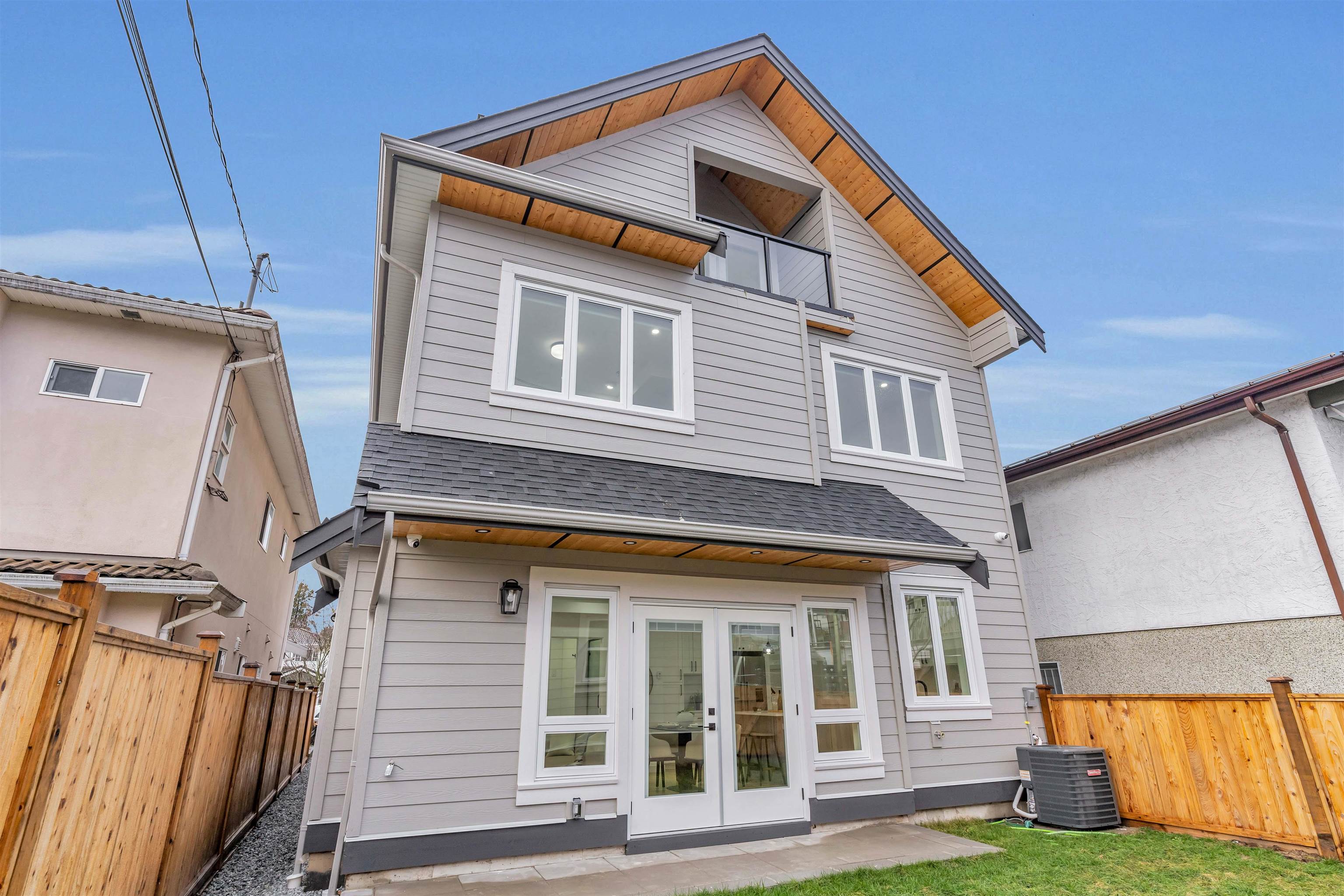 6166 Beatrice Avenue, Vancouver, Killarney VE, V5P 3R2 21