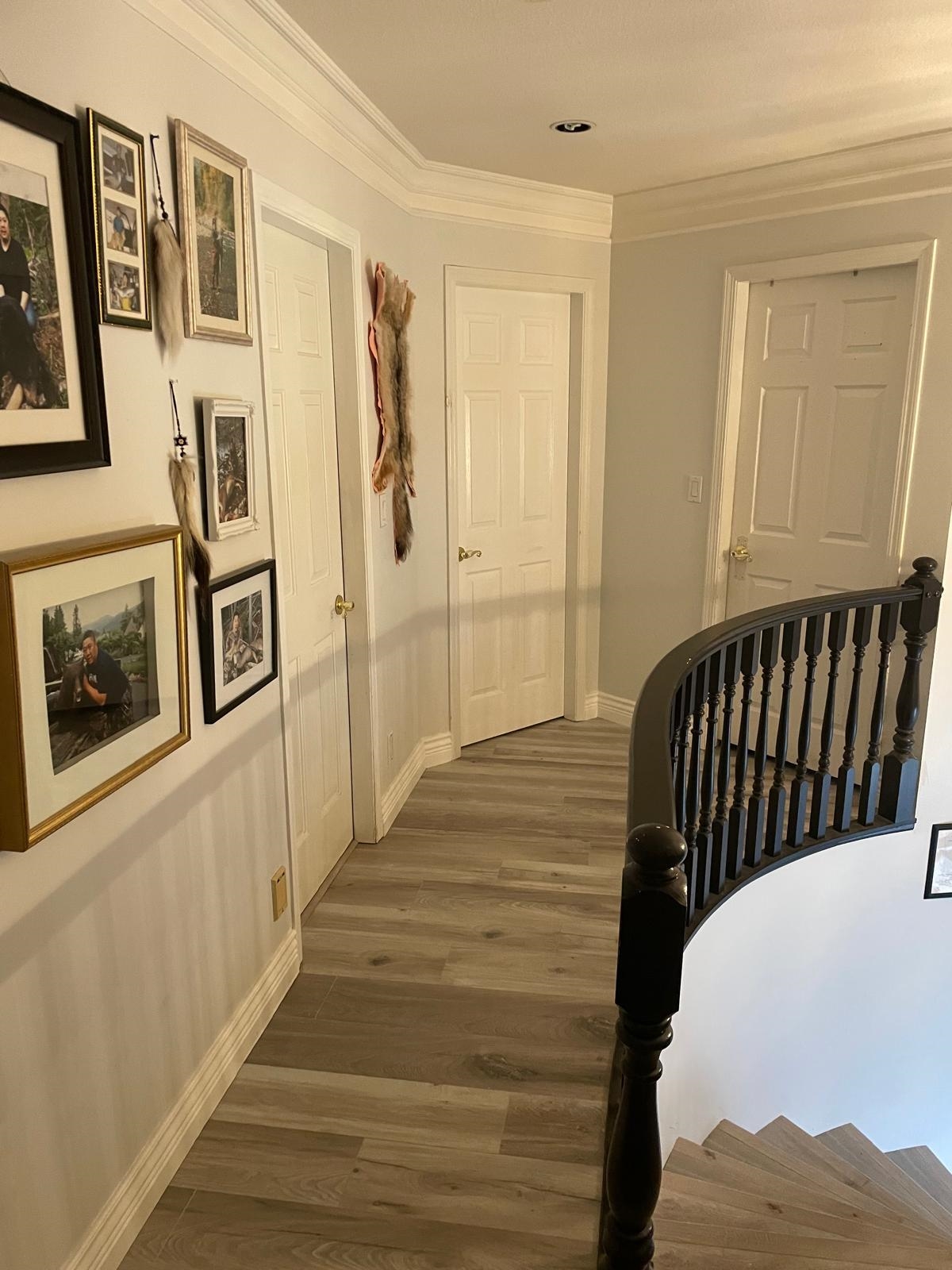 Listing image of 541 TEMPE CRESCENT