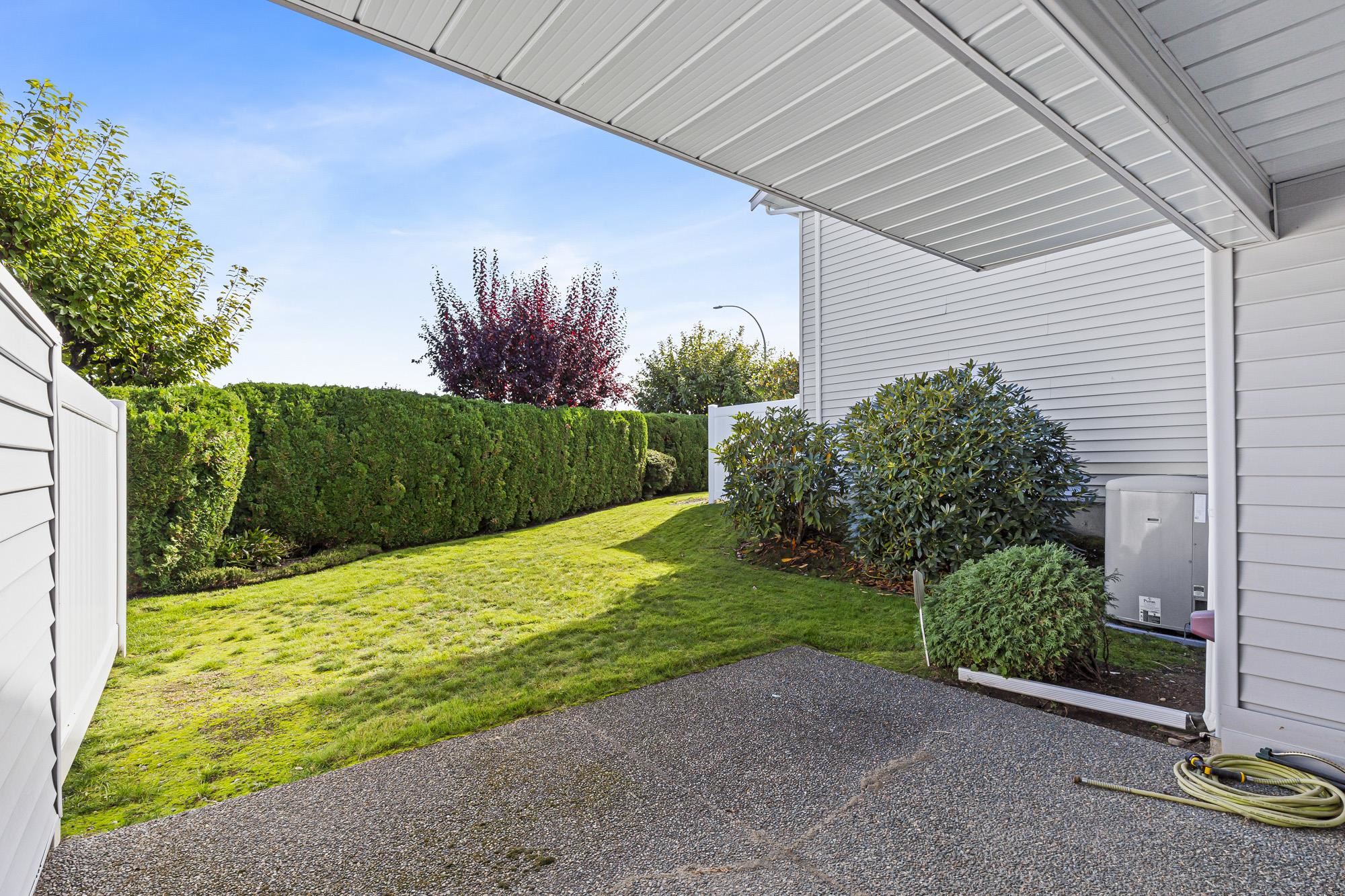 2 2989 Trafalgar Street, Abbotsford, Central Abbotsford, V2S 7X9 29