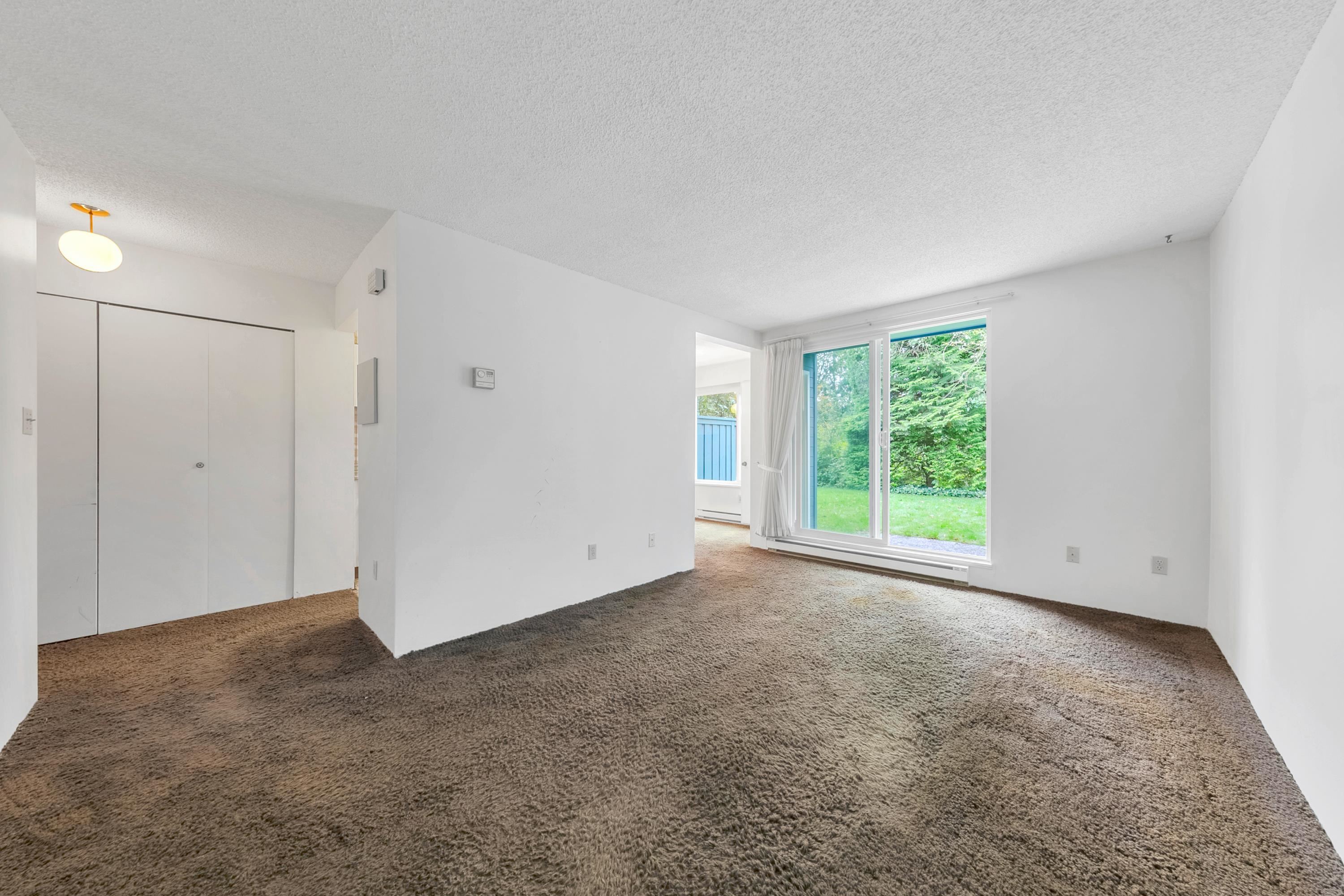 8242 Rosswood Place, Burnaby, Forest Hills BN, V5A 3V5 10