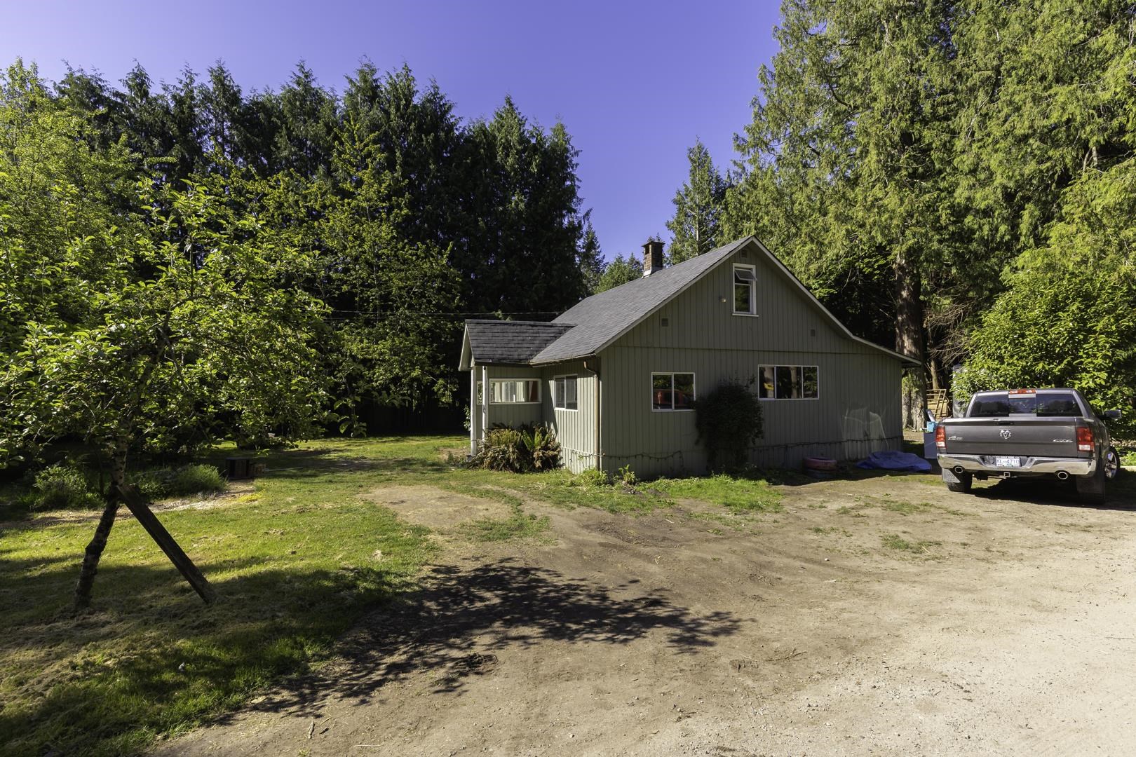 1225 Roberts Creek Road, Roberts Creek, Roberts Creek, V0N 2W2 18