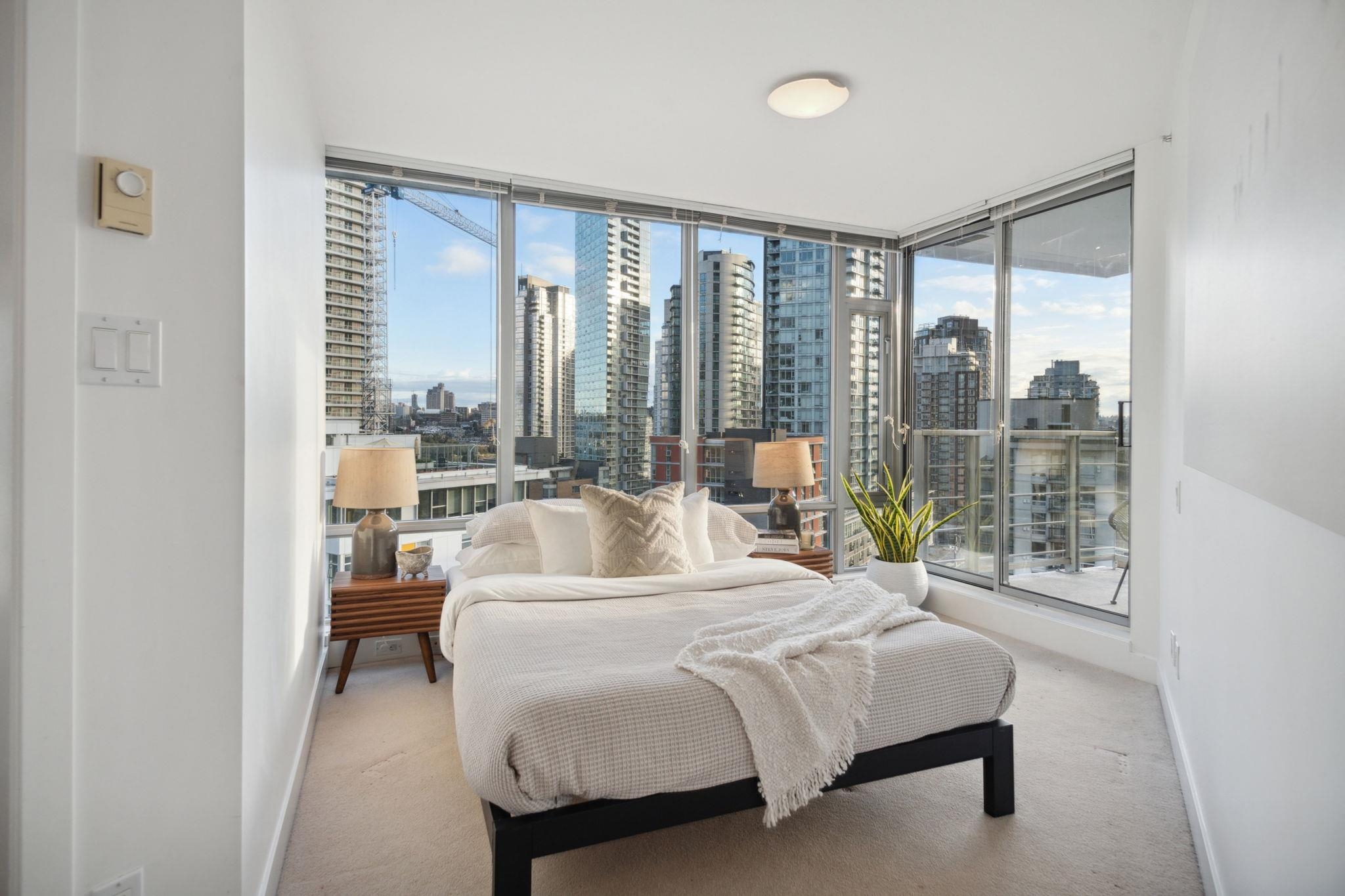 1502 1255 Seymour Street, Vancouver, Downtown VW, V6B 0H1 14