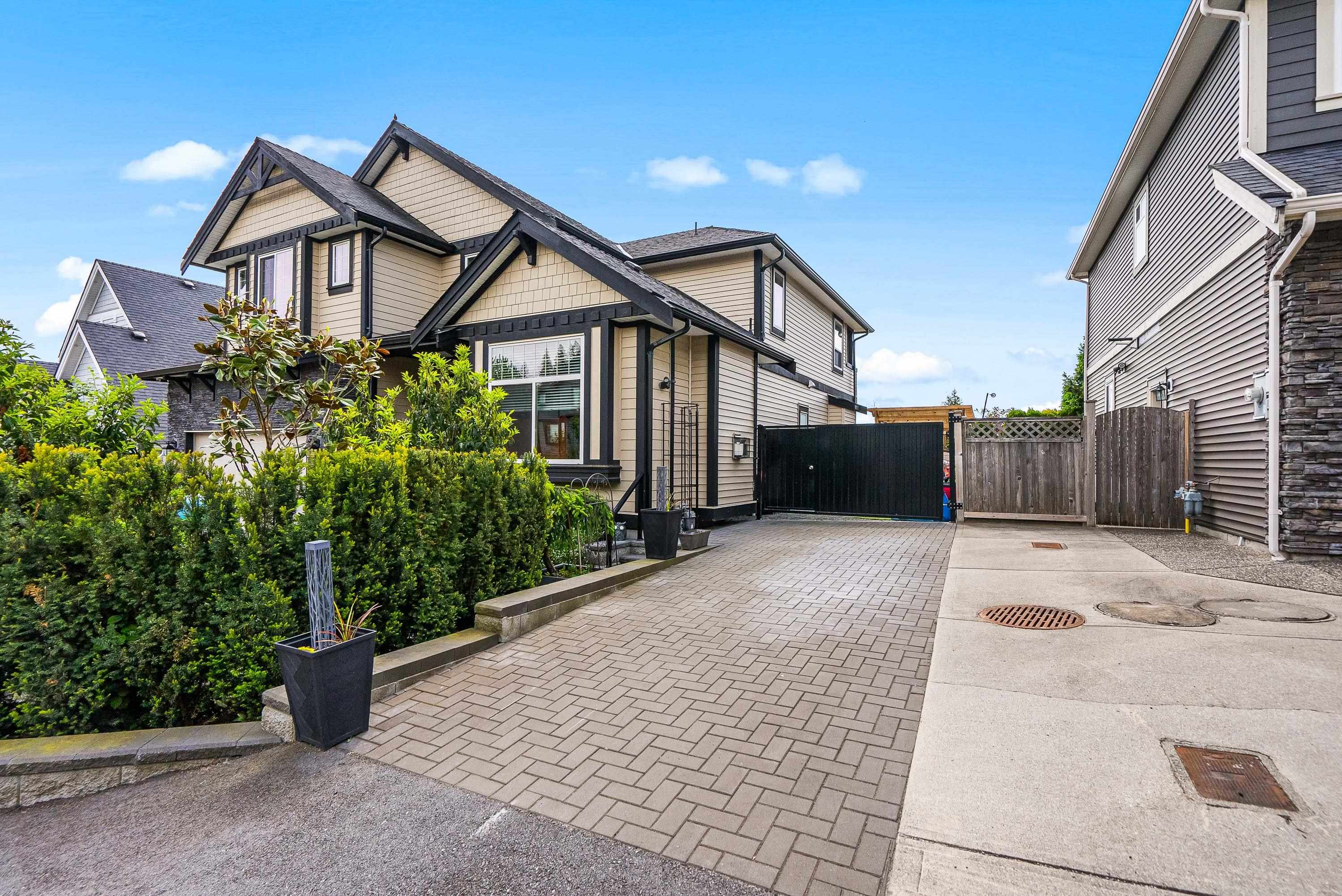 33838 Melburn Drive, Mission, Mission BC, V2V 7S2 27