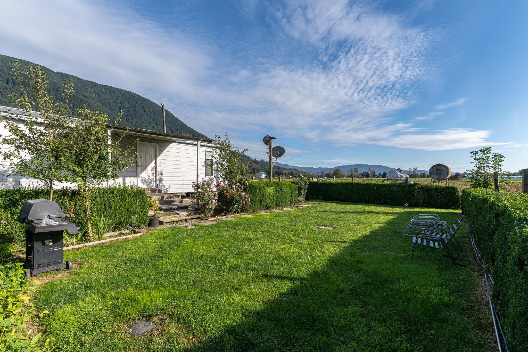 10594 Farms Road, Mission, Durieu, V2V 4J1 10