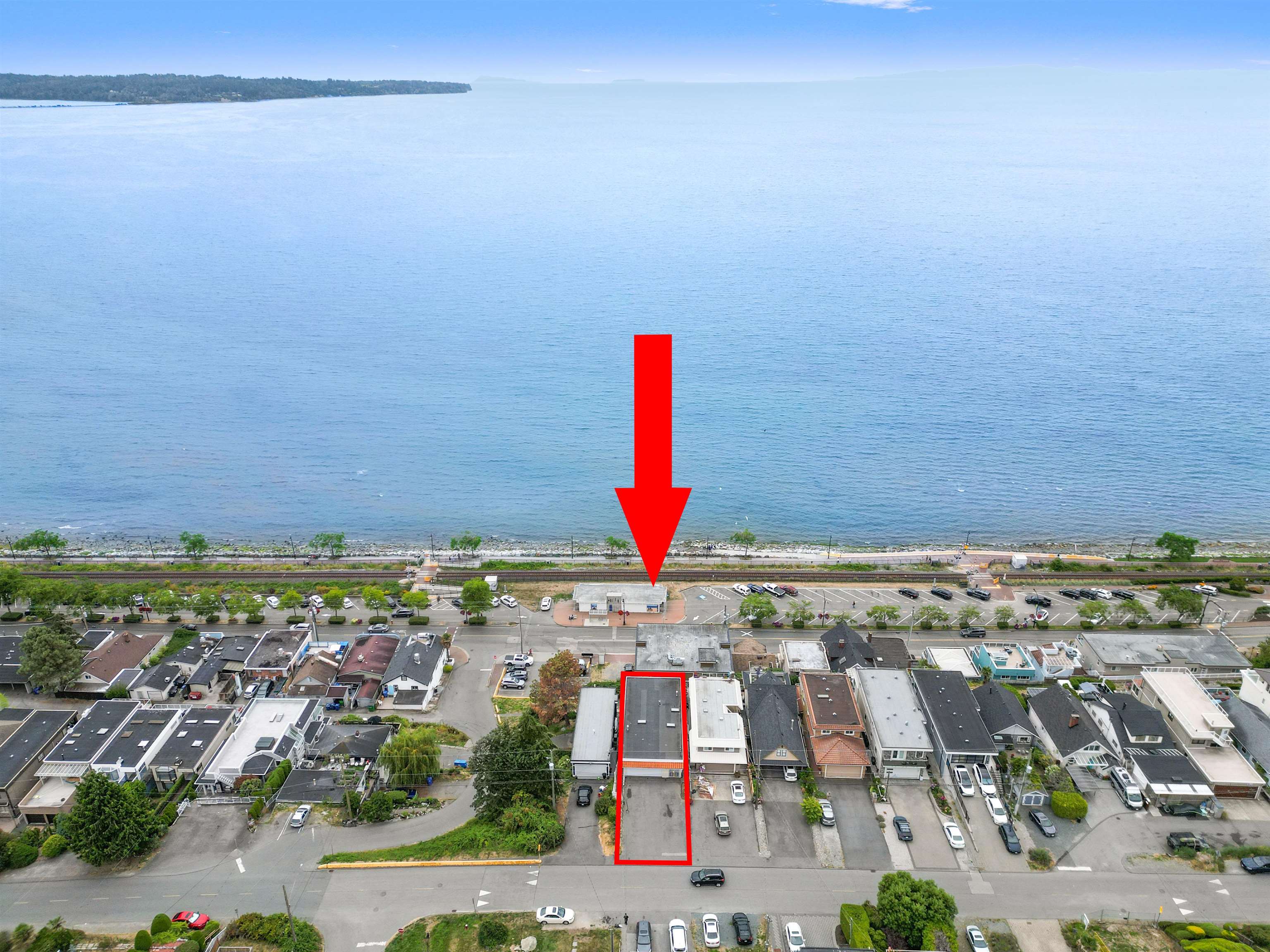 15452 Victoria Avenue, White Rock, White Rock, V4B 1H3 3