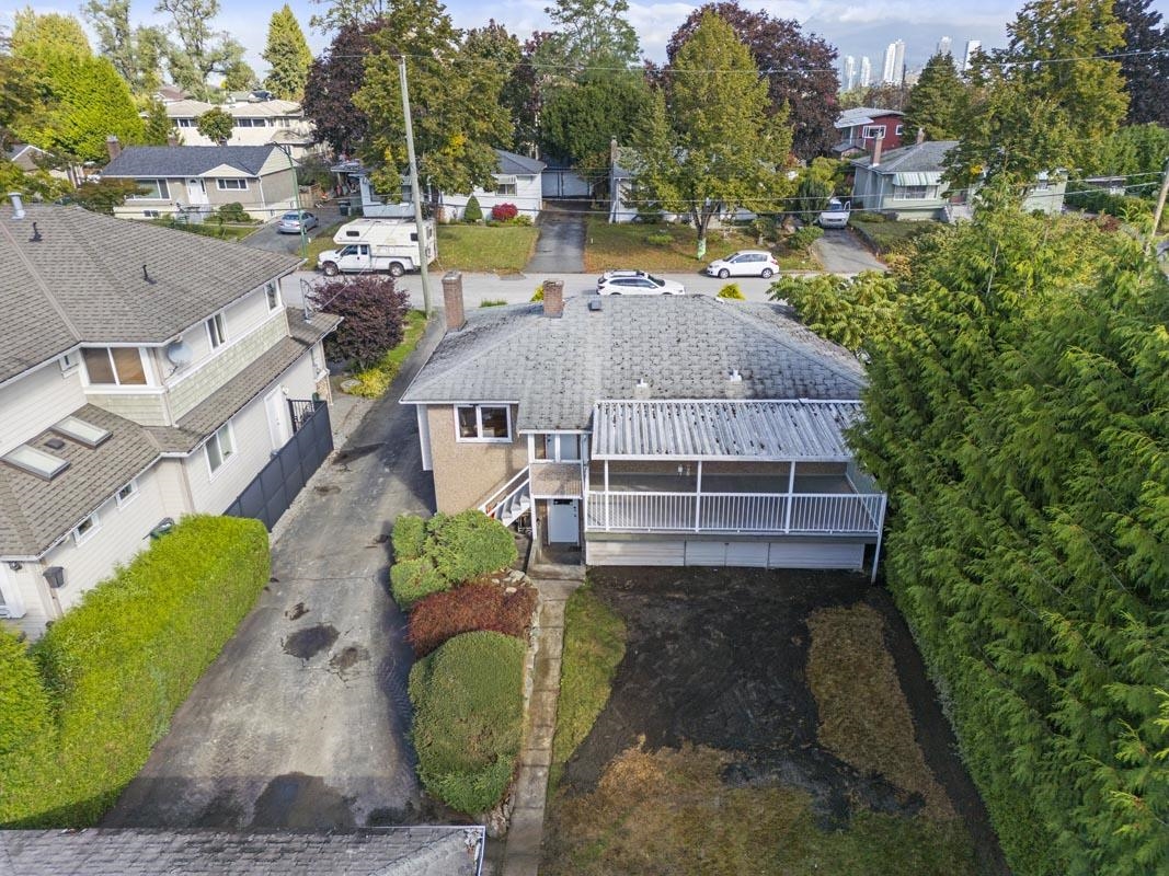 3956 Hertford Street, Burnaby, Central Park BS, V5G 2R4 35