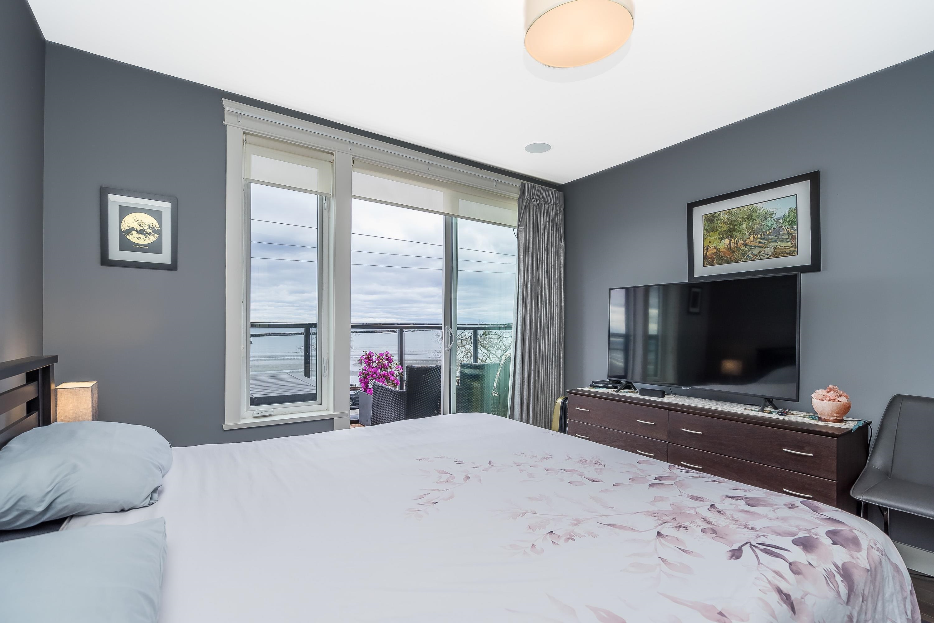 301 15449 Marine Drive, White Rock, White Rock, V4B 1C8 25