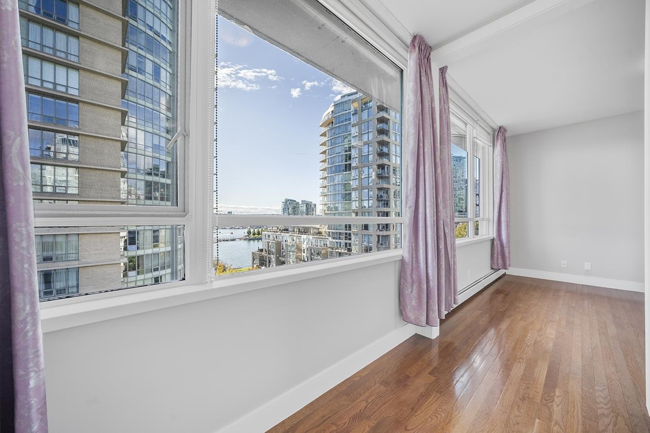 Ph1003 1288 Marinaside Crescent, Vancouver, Yaletown, V6Z 2W5 11