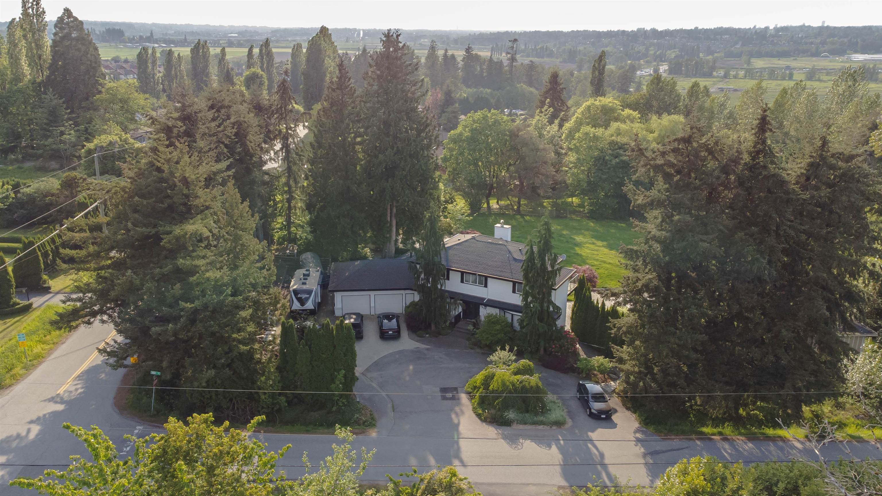 18171 72 Avenue, Surrey, Clayton, V4N 3G6 33