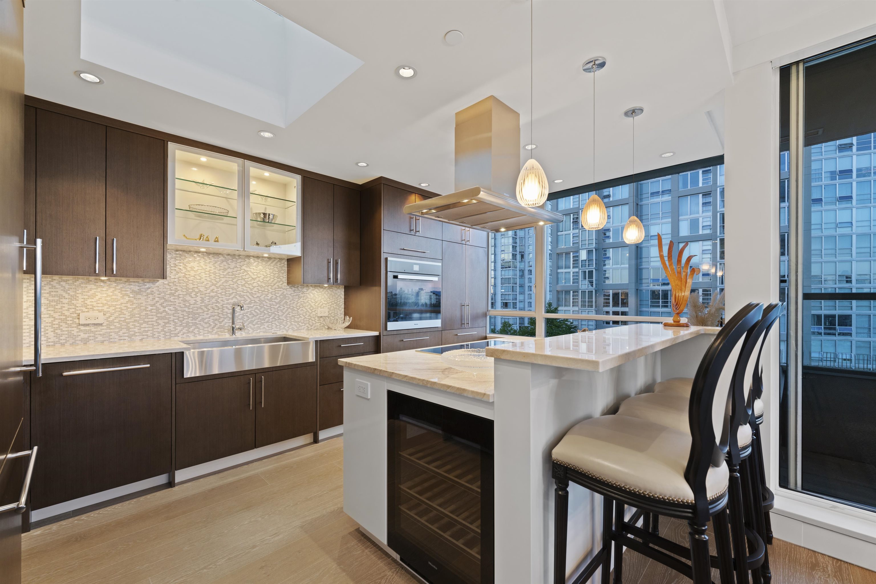 1006 1288 Marinaside Crescent, Vancouver, Yaletown, V6Z 2W5 10