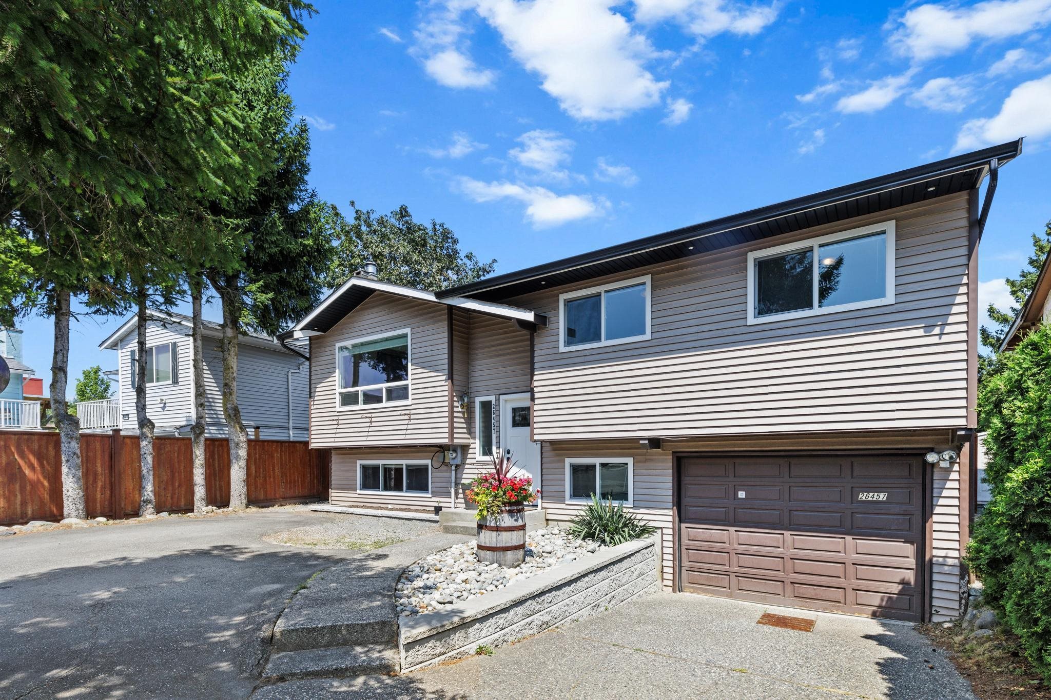 26457 30a Avenue, Langley, Aldergrove Langley, V4W 3E1 2