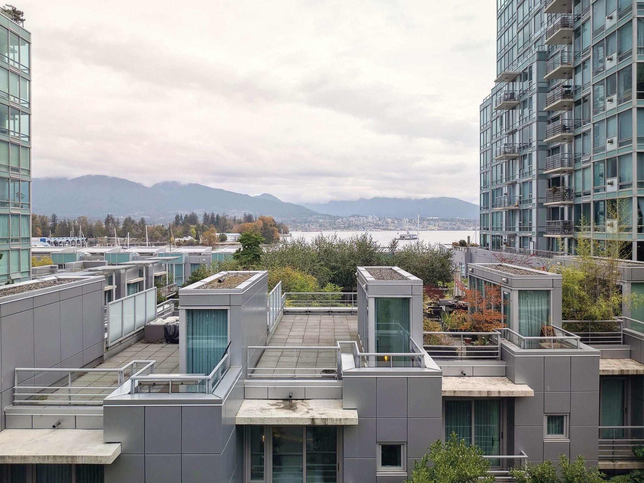 1459 W Hastings Street, Vancouver, Coal Harbour, V6G 3J9 26