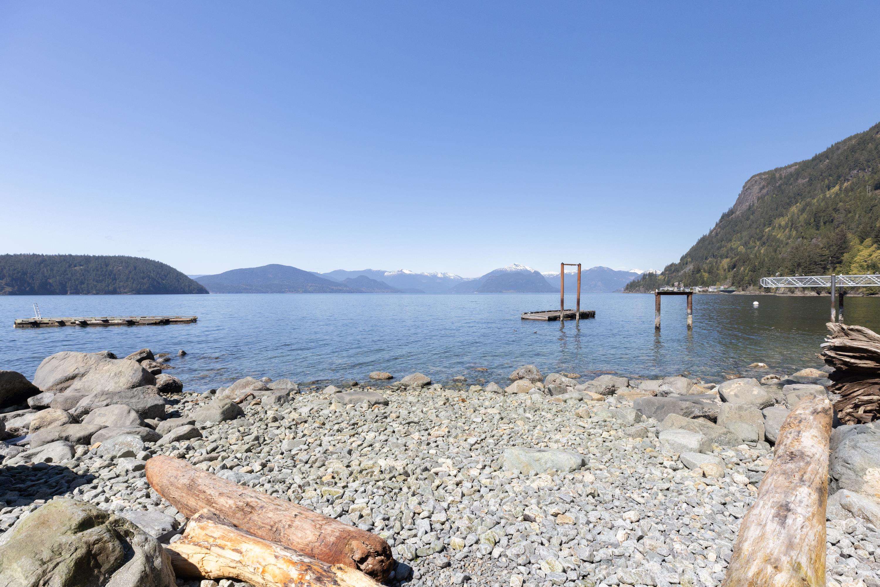 4 Strachan Point Road, West Vancouver, Howe Sound, V7W 1C6 31