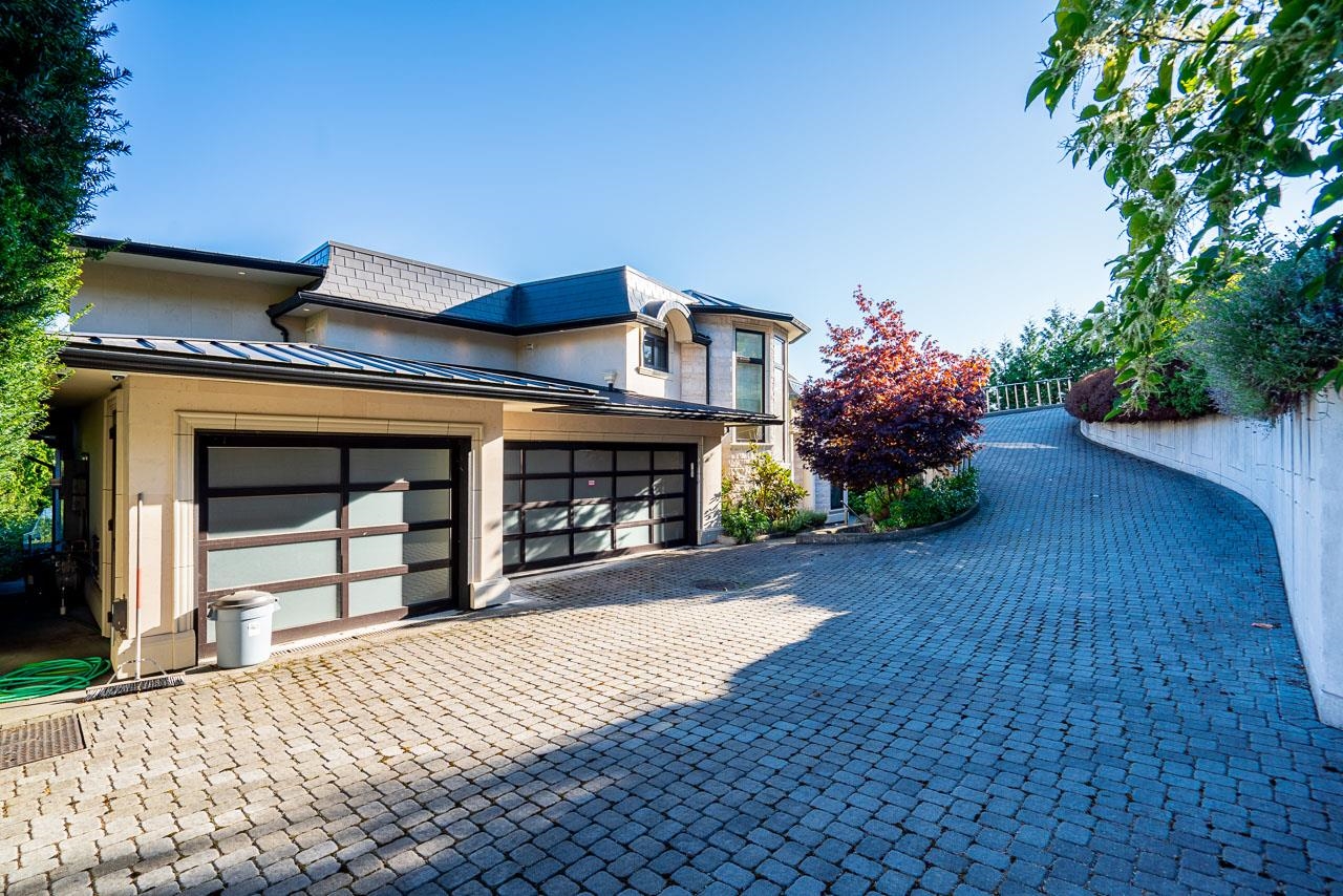 1428 Sandhurst Place, West Vancouver, Chartwell, V7S 2P3 2