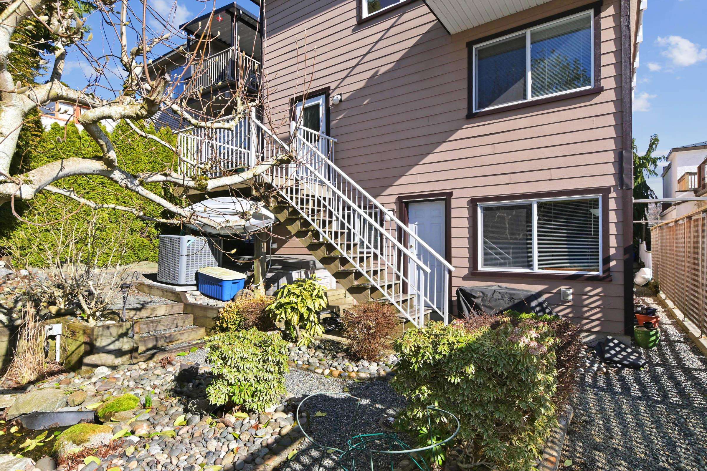 925 Kent Street, White Rock, White Rock, V4B 3J4 31