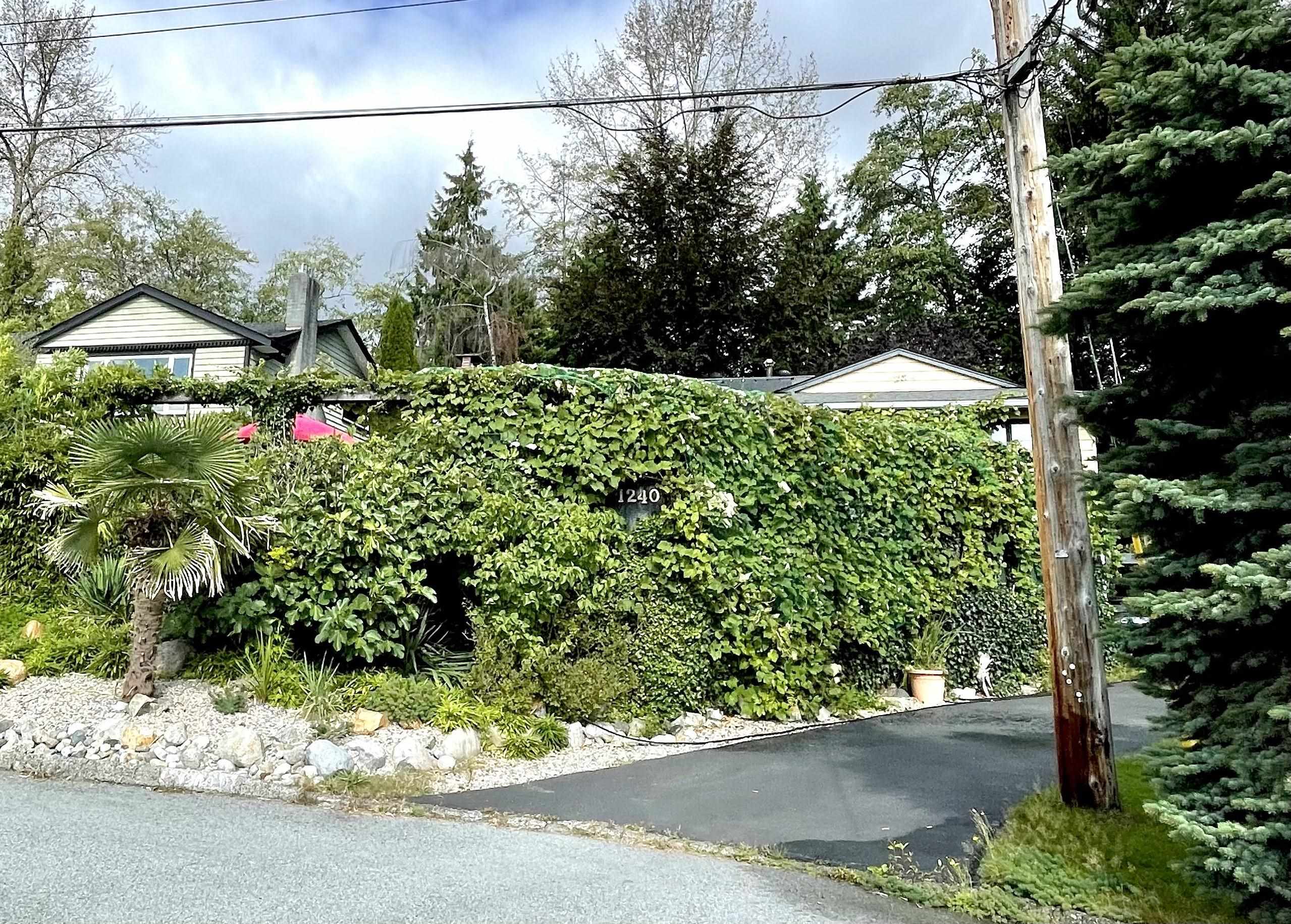 Listing image of 1240 EASTVIEW ROAD