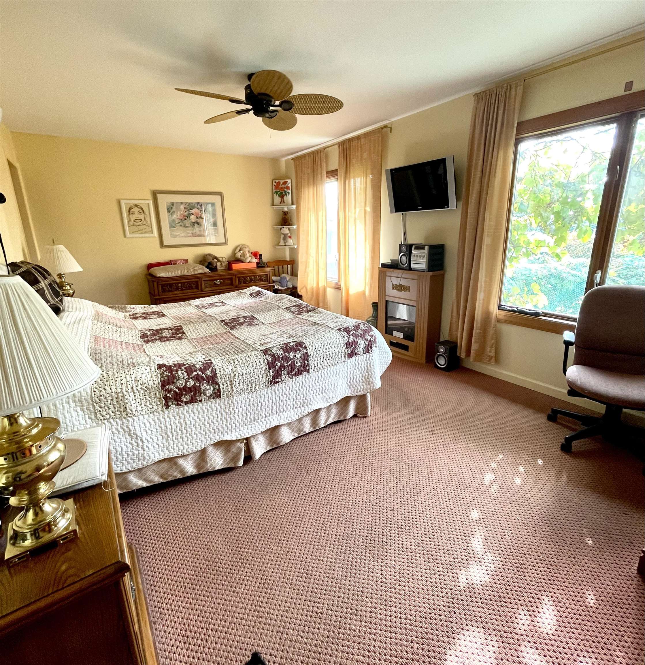 Listing image of 1240 EASTVIEW ROAD