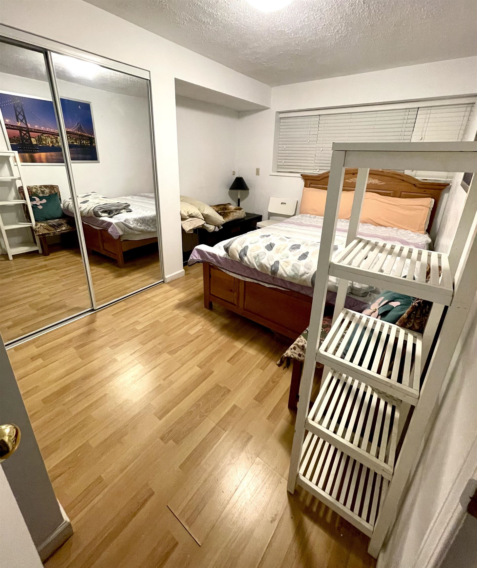 Listing image of 1240 EASTVIEW ROAD
