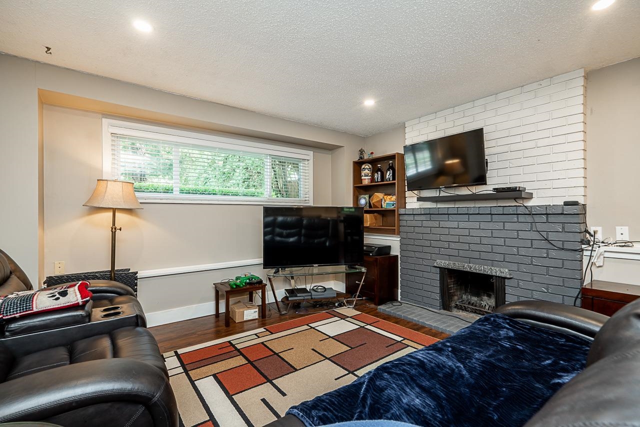 6243 171 Street, Surrey, Clayton, V3S 5S2 23