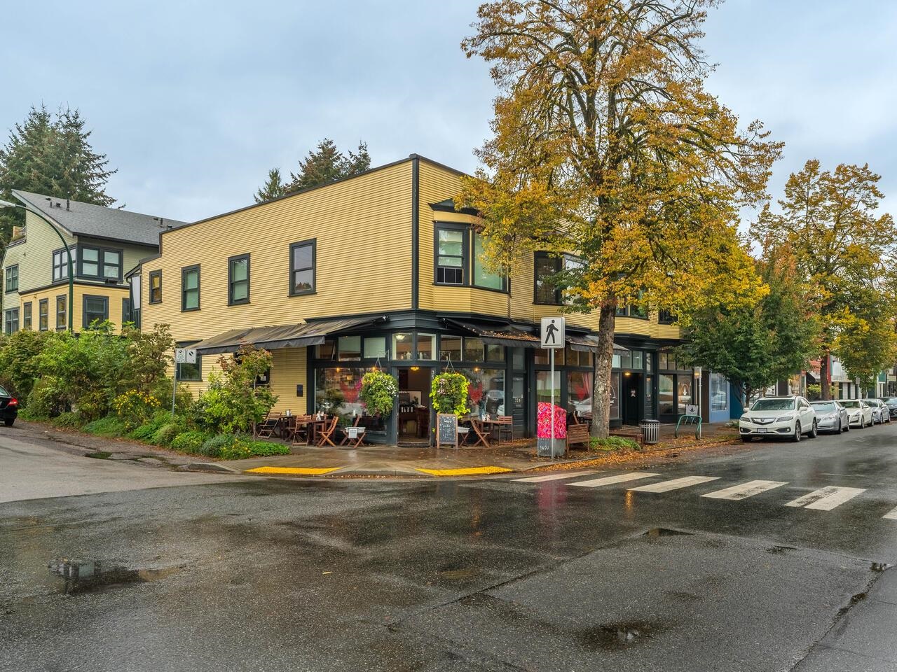 3655 Commercial Street, Vancouver, Victoria VE, V5N 4G1 34