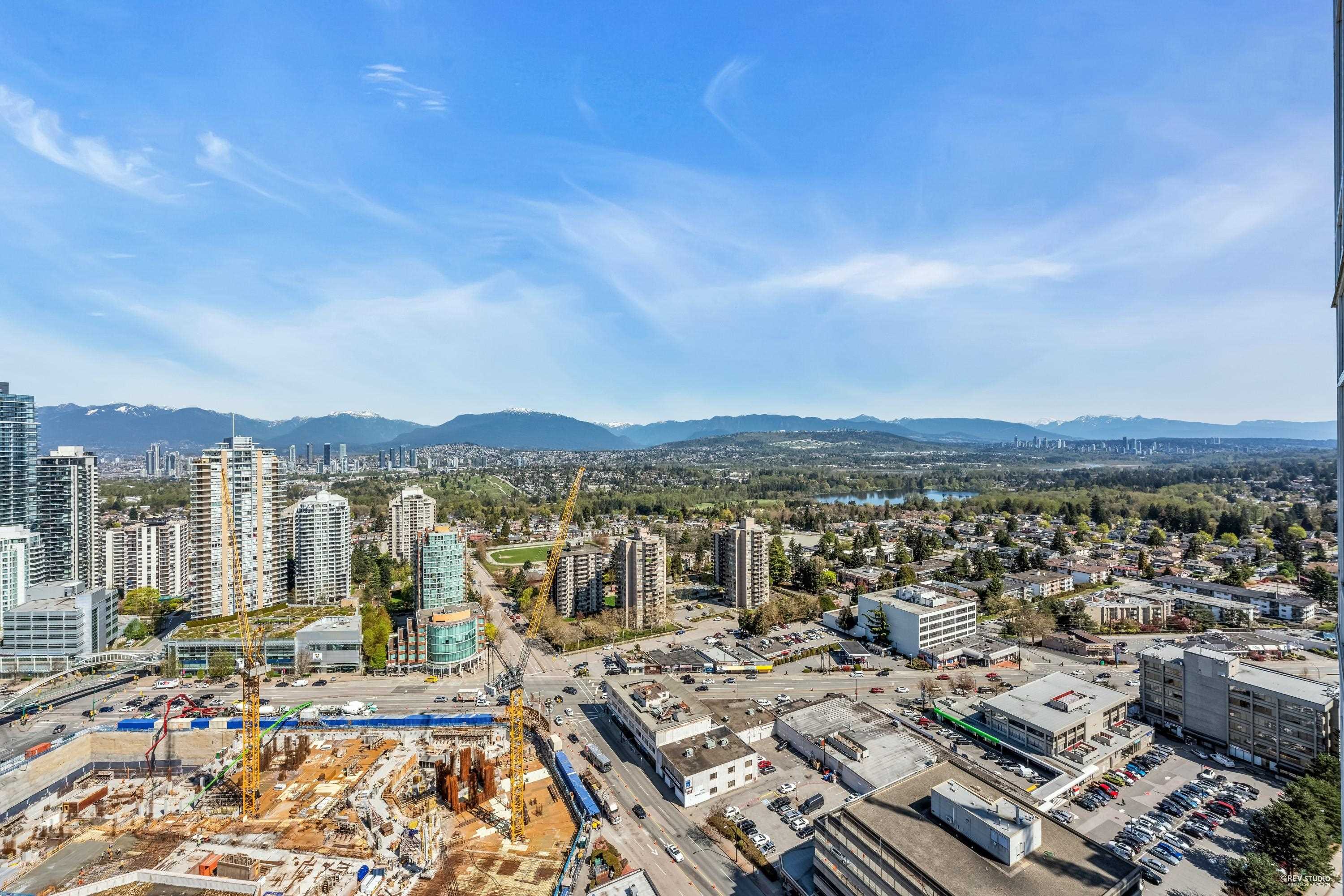 3802 4880 Bennett Street, Burnaby, Metrotown, V5H 0C1 2