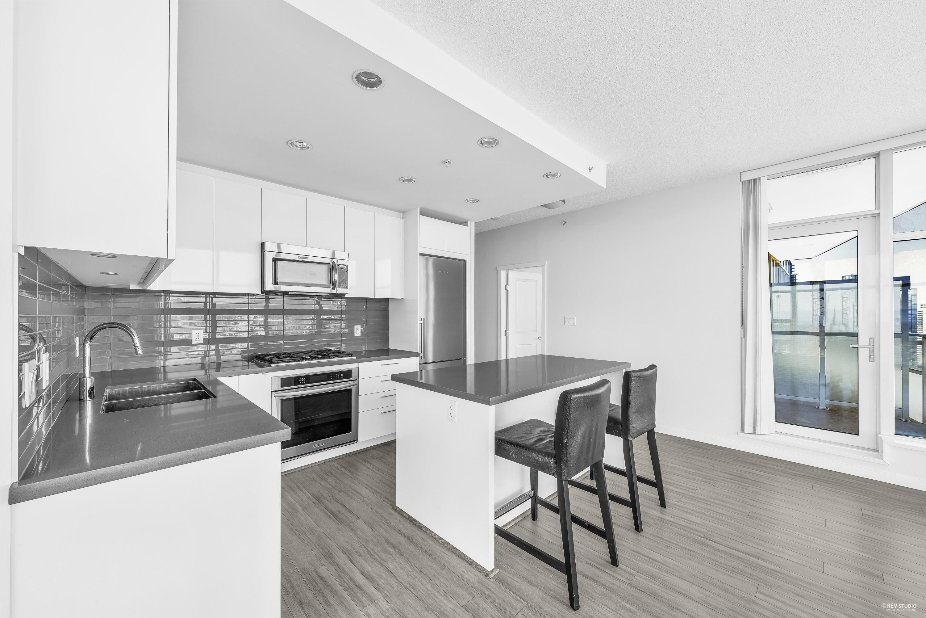 3802 4880 Bennett Street, Burnaby, Metrotown, V5H 0C1 4