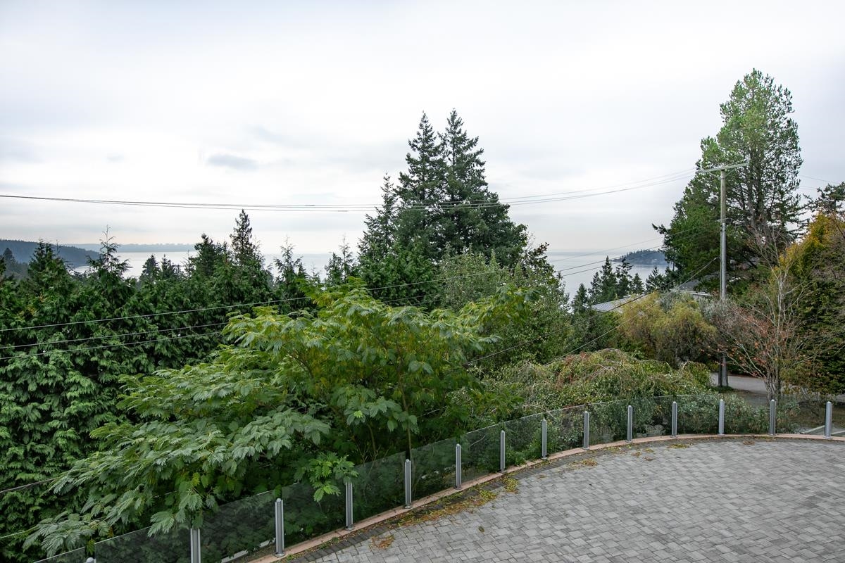 6220 Summit Avenue, West Vancouver, Gleneagles, V7W 1Y2 28