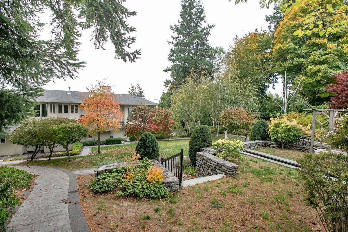 6220 Summit Avenue, West Vancouver, Gleneagles, V7W 1Y2 3