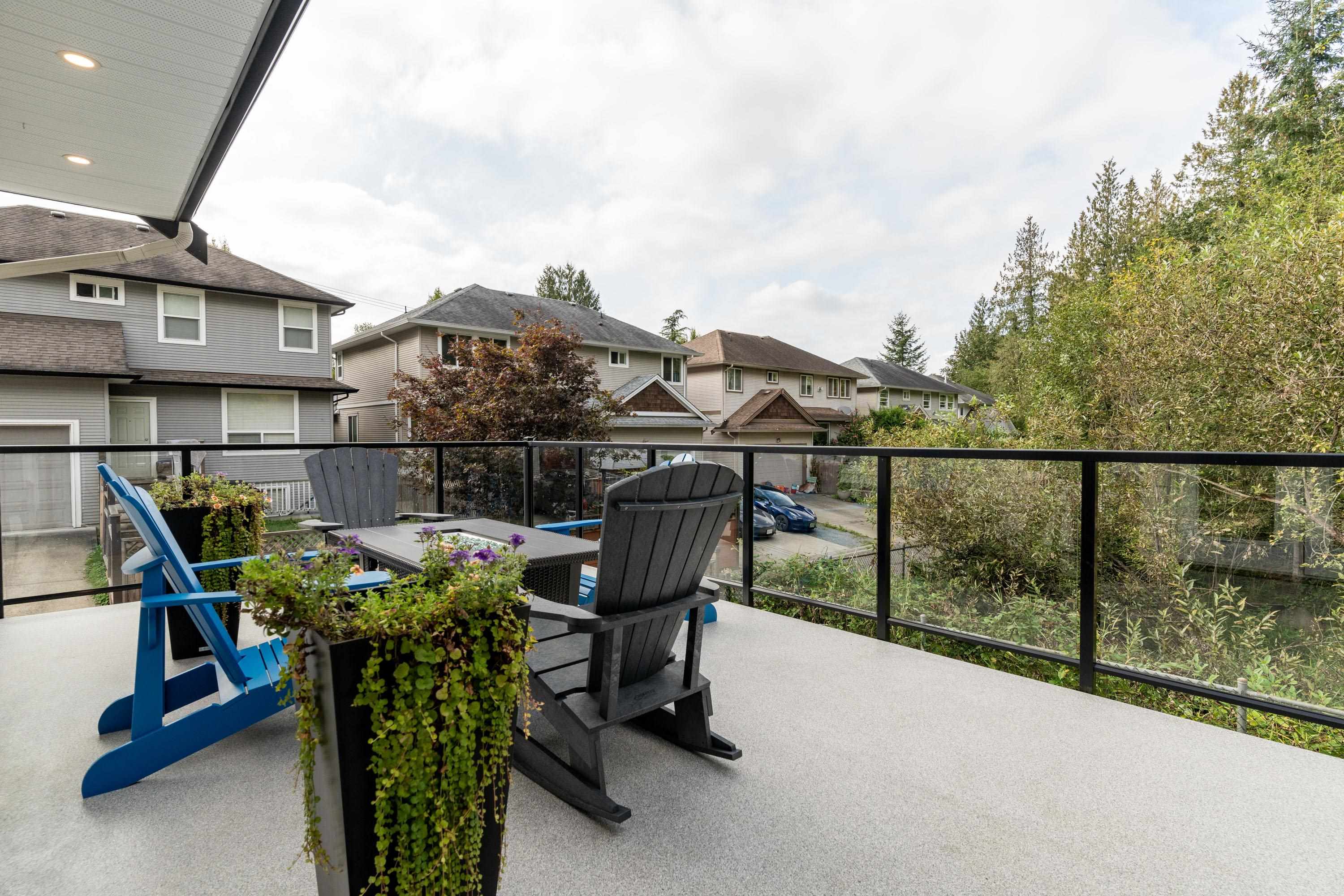 21621 93 Avenue, Langley, Walnut Grove, V1M 4E1 32