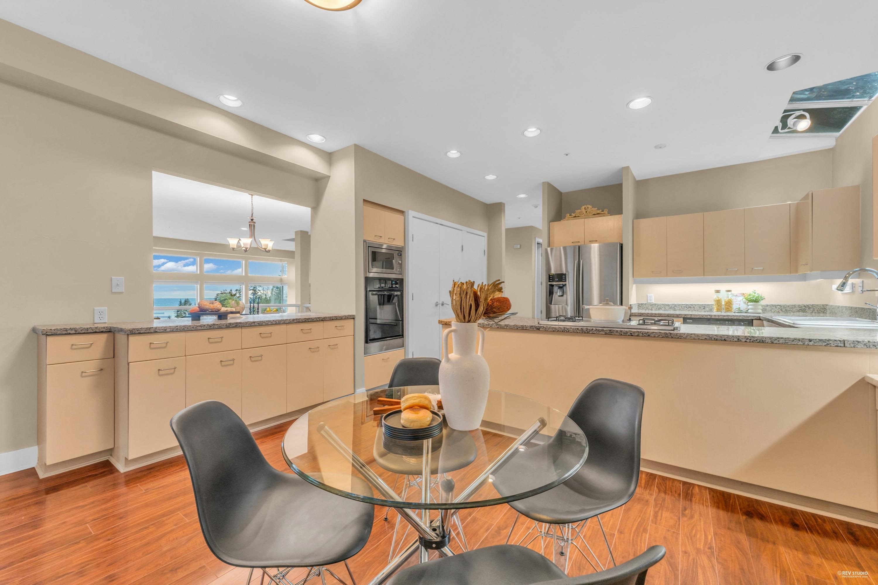 Listing image of 2617 WESTHILL WAY