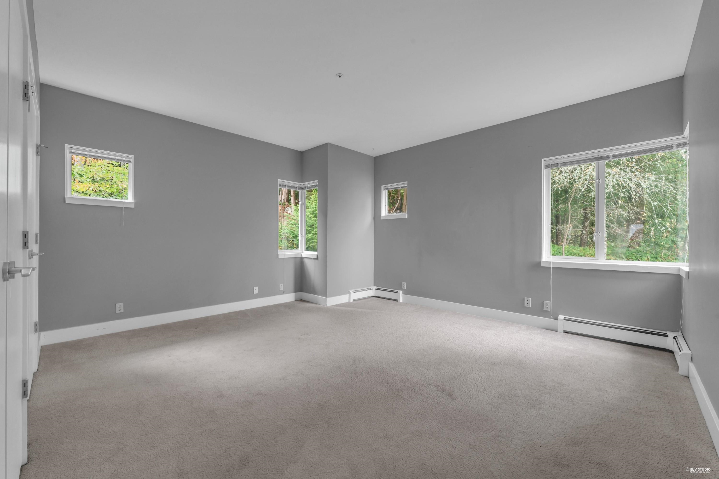 Listing image of 2617 WESTHILL WAY