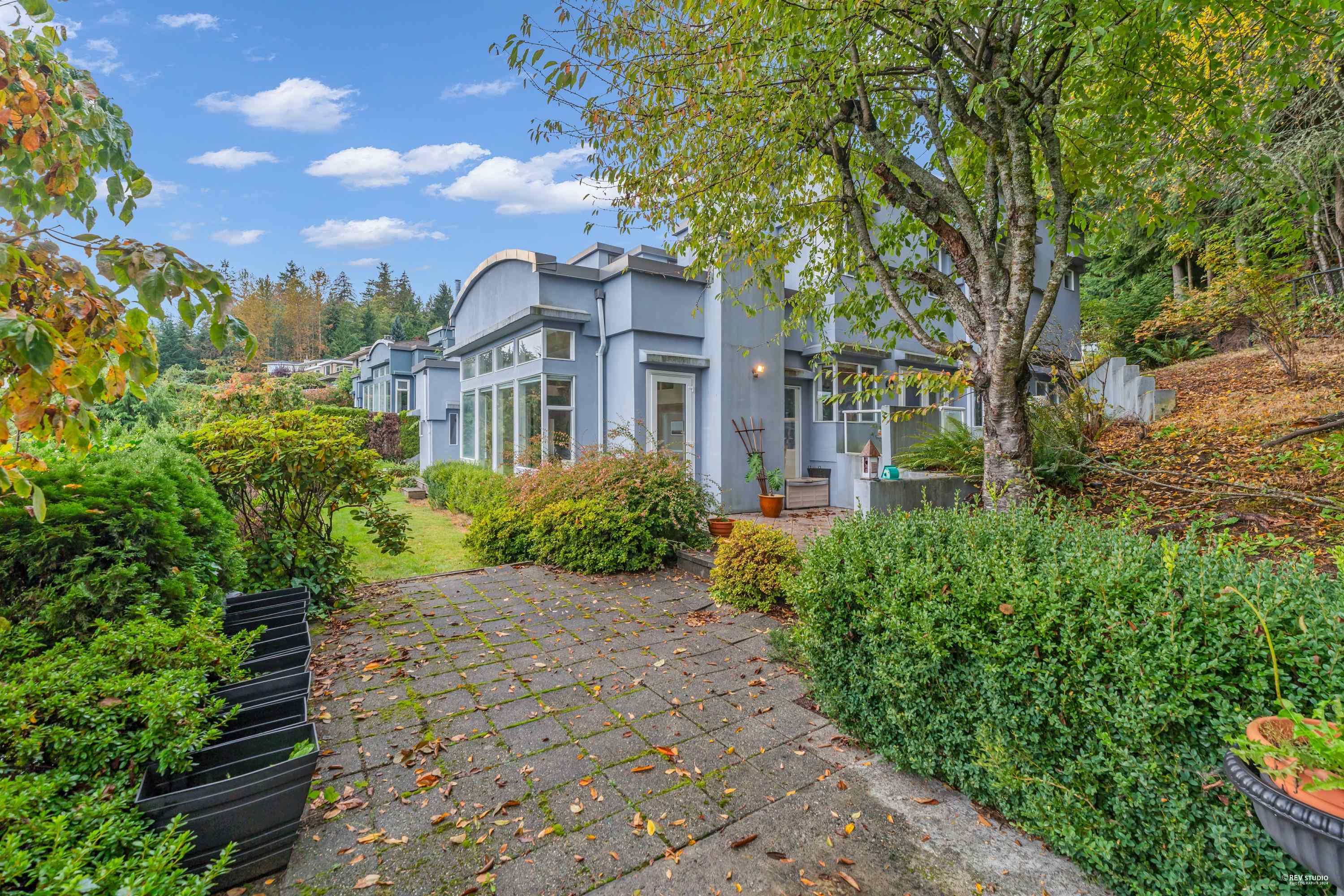 Listing image of 2617 WESTHILL WAY