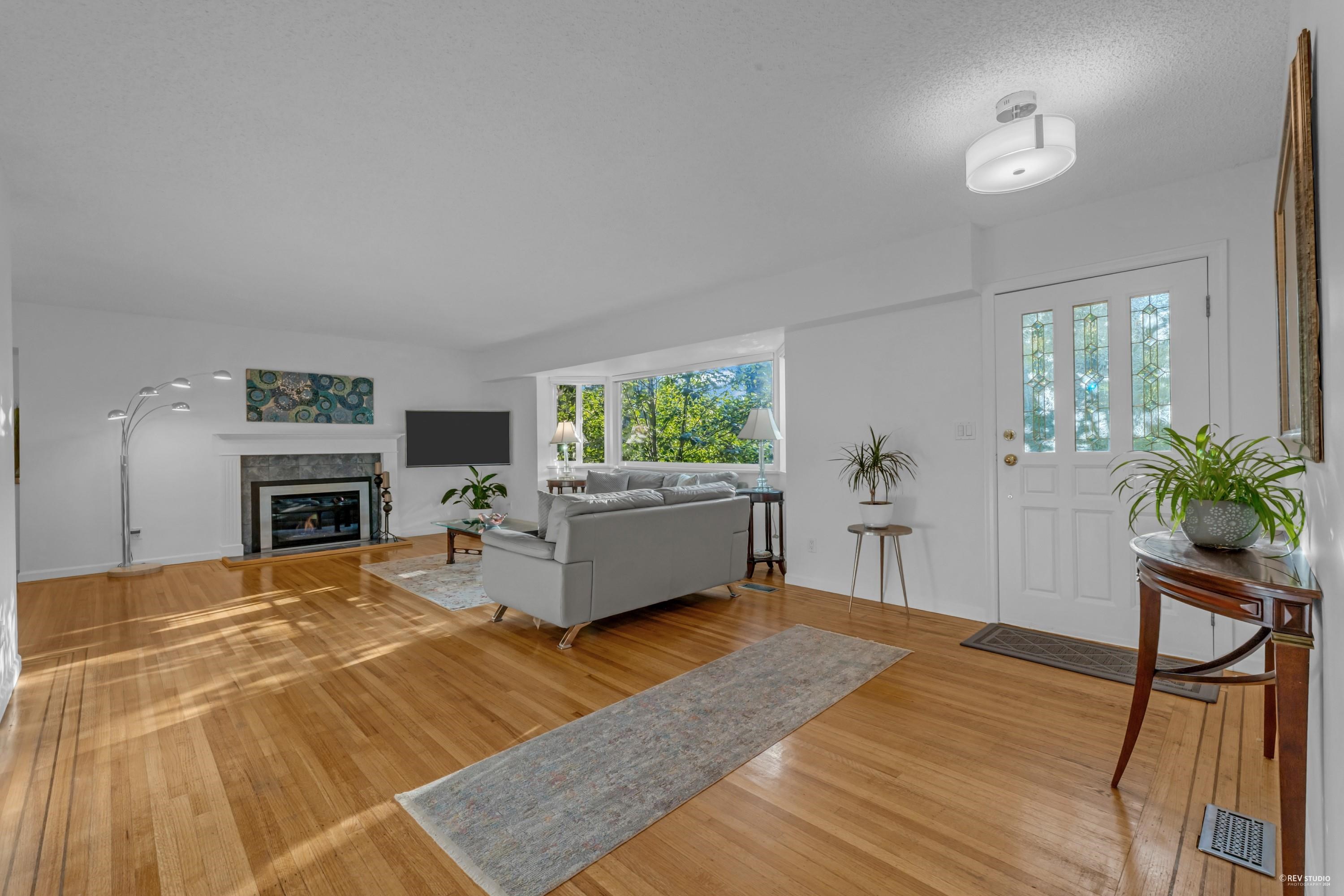 39 Glenmore Drive, West Vancouver, Glenmore, V7S 1A5 6