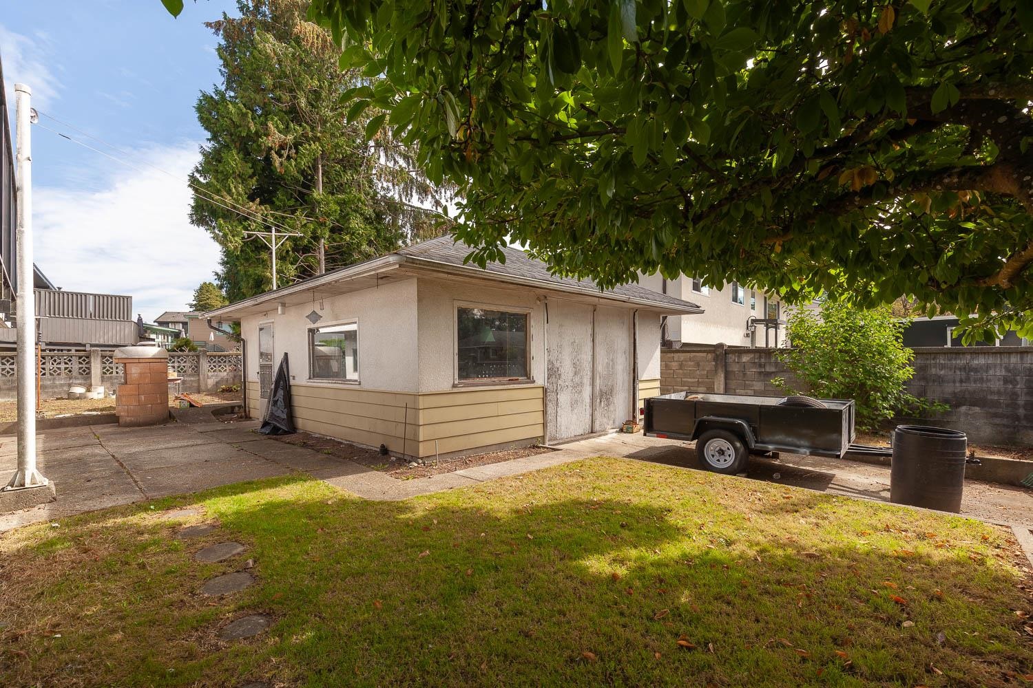 10896 83 Avenue, Delta, Nordel, V4C 2G1 6