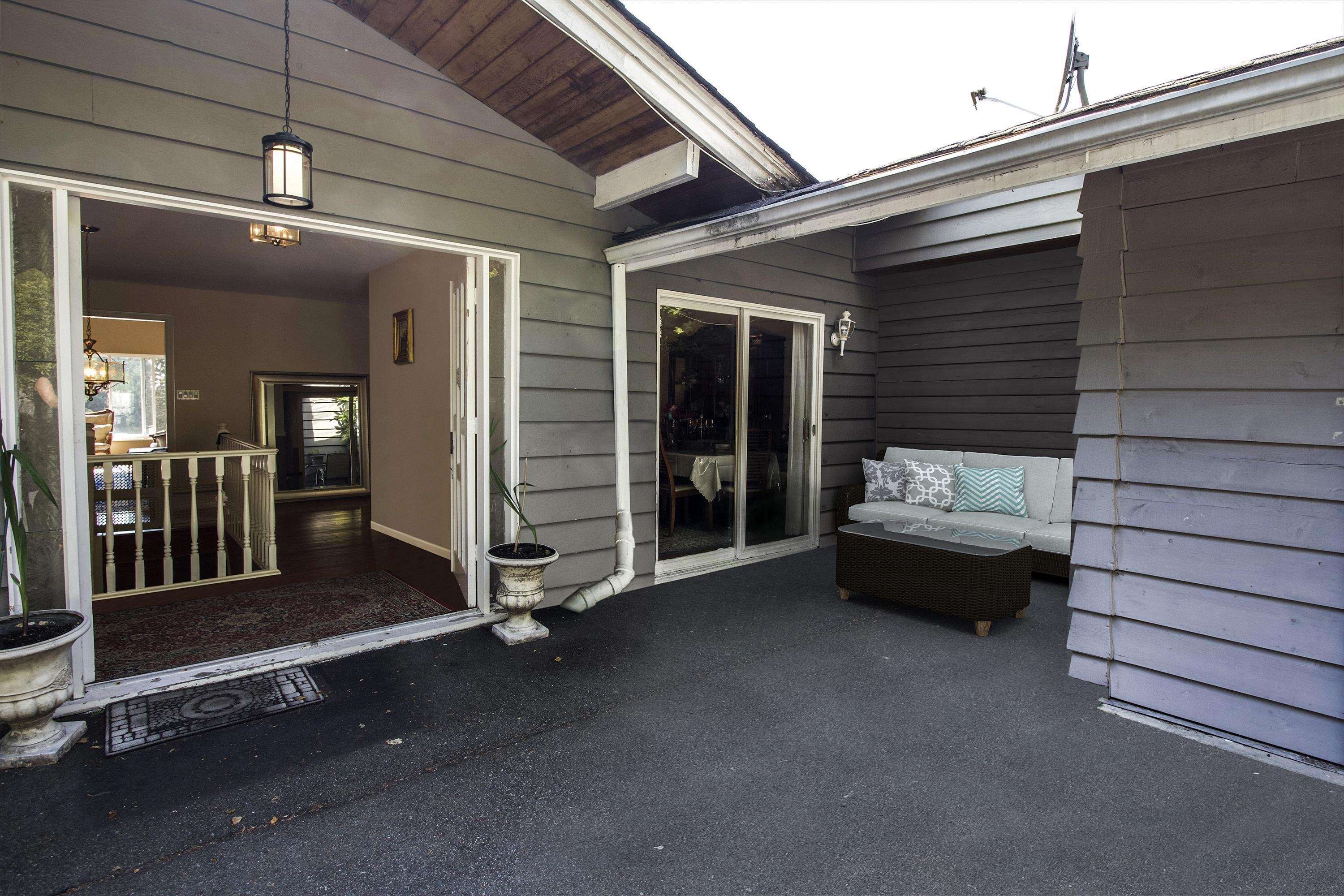 Listing image of 1181 CHARTWELL DRIVE
