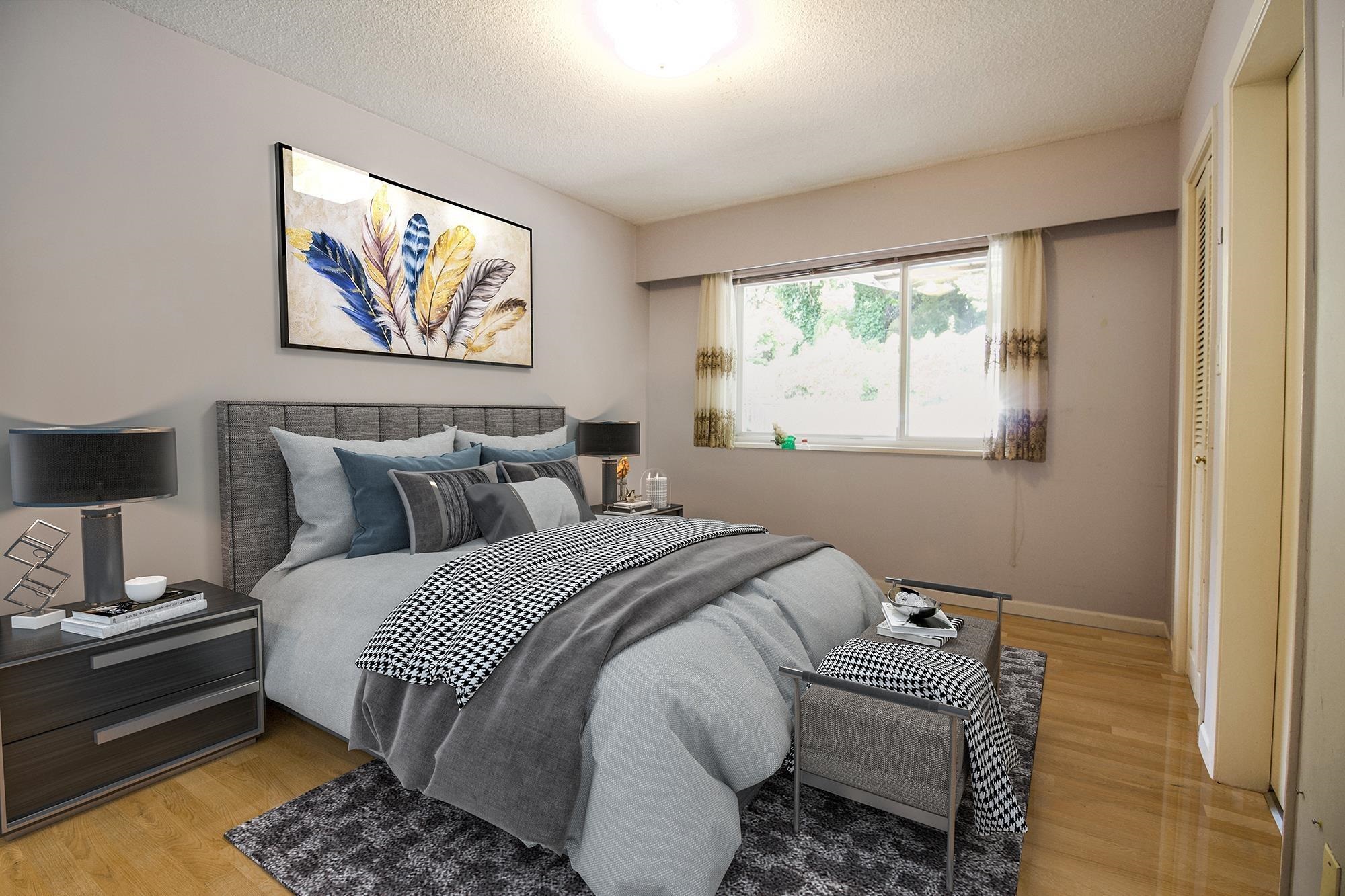 Listing image of 1181 CHARTWELL DRIVE