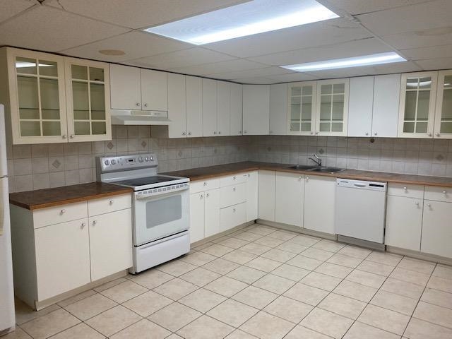 Listing image of 1181 CHARTWELL DRIVE
