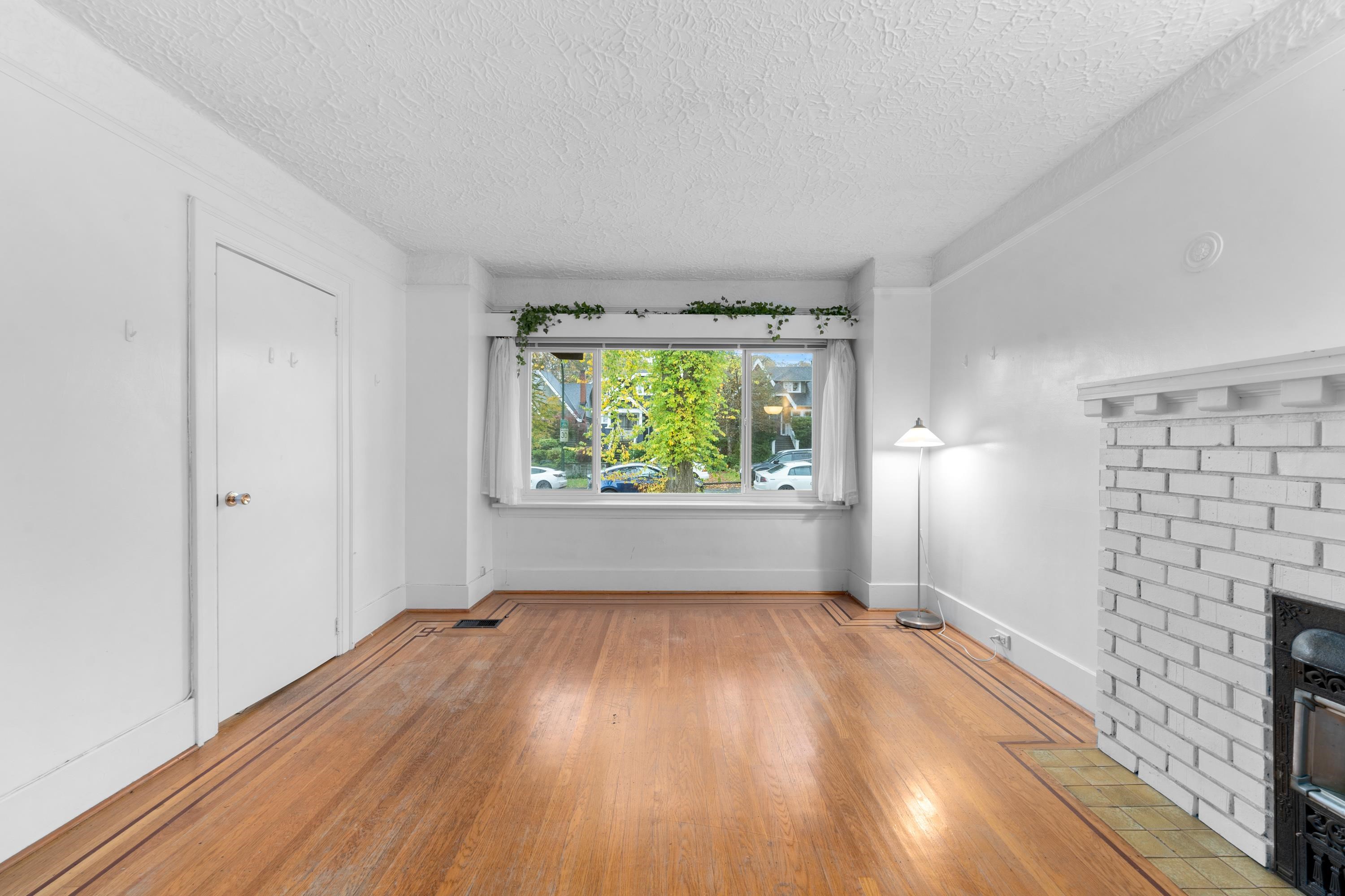 3579 W 18th Avenue, Vancouver, Dunbar, V6S 1A9 23