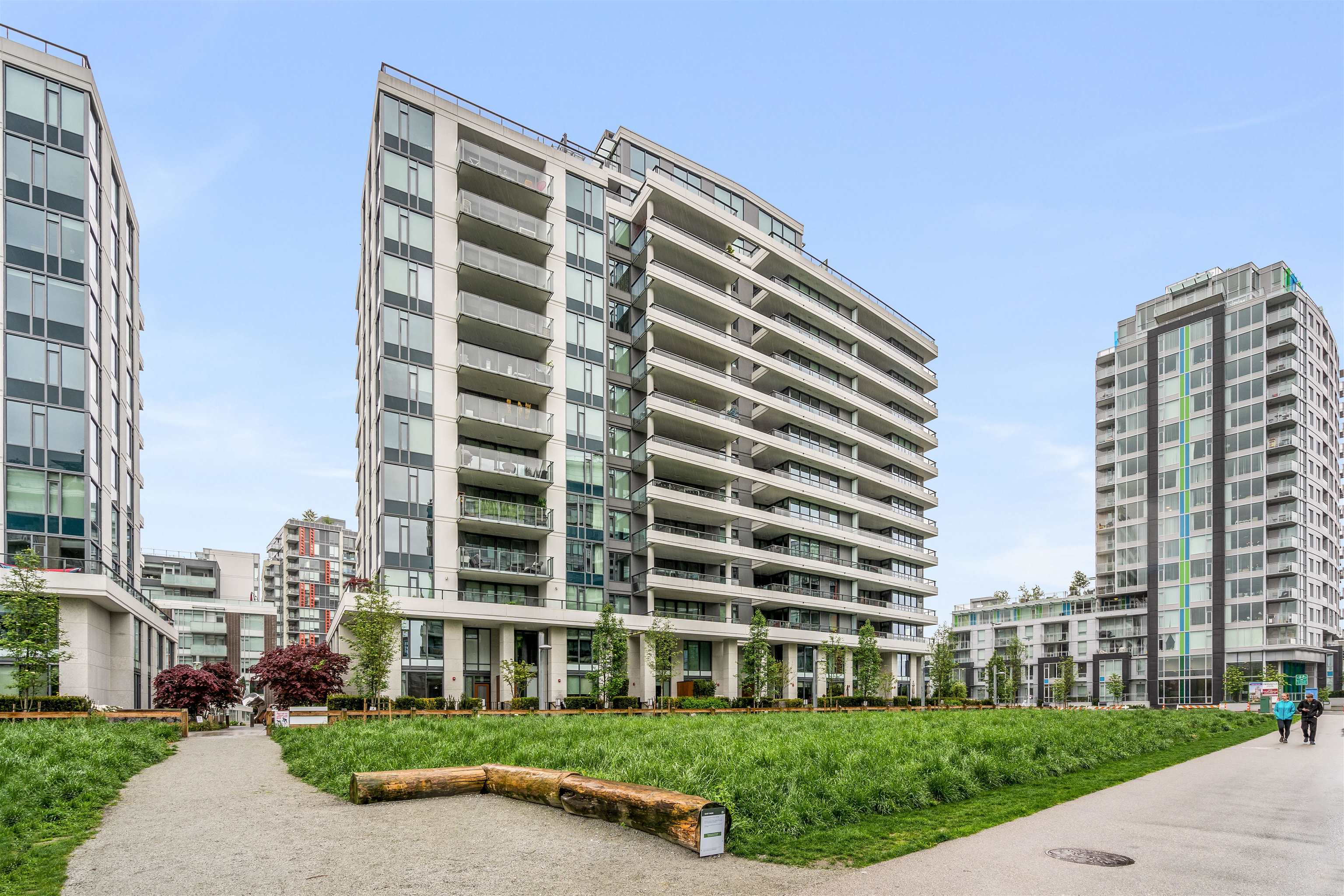 708 1688 Pullman Porter Street, Vancouver, Mount Pleasant VE, V6A 0H3 27