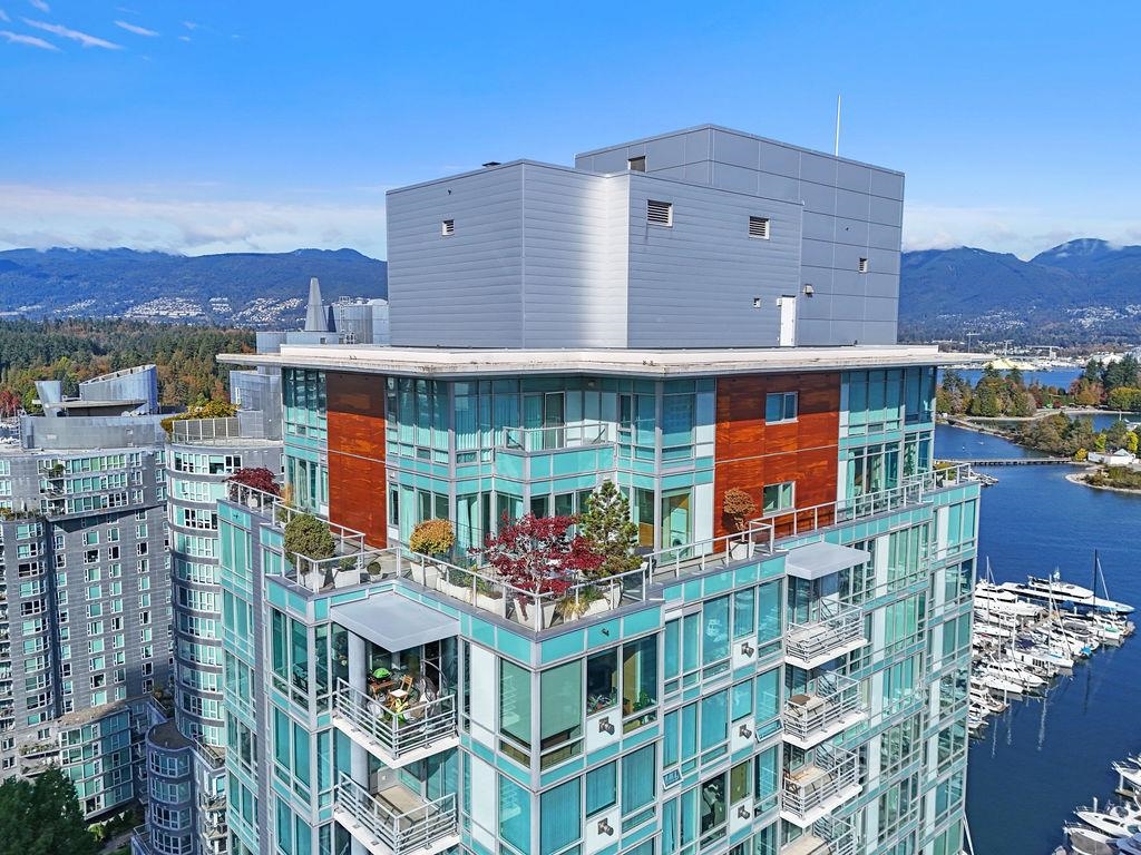 2400 590 Nicola Street, Vancouver, Coal Harbour, V6G 3J8 34