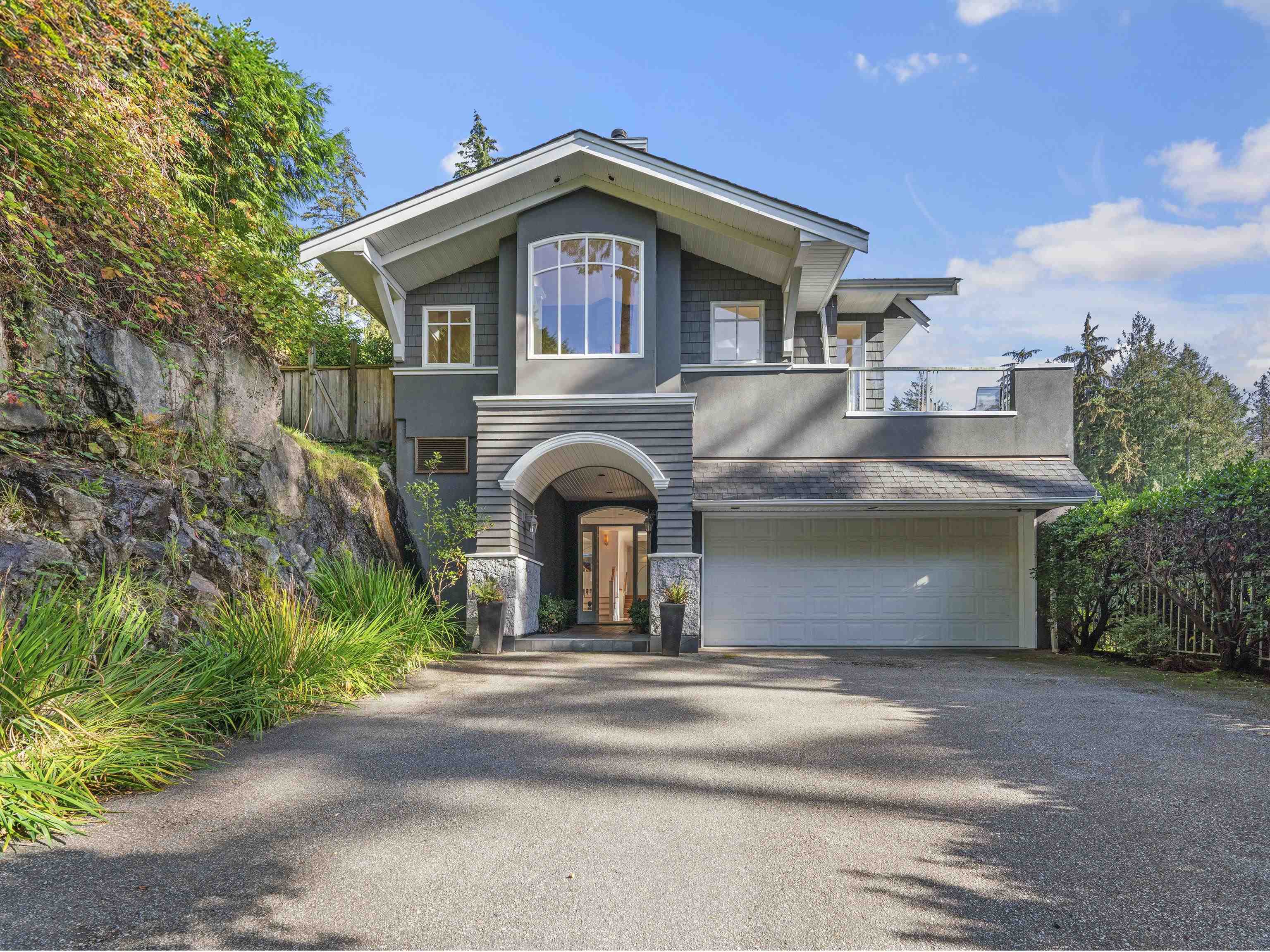 3797 Bayridge Avenue, West Vancouver, Bayridge, V7V 3J3 3