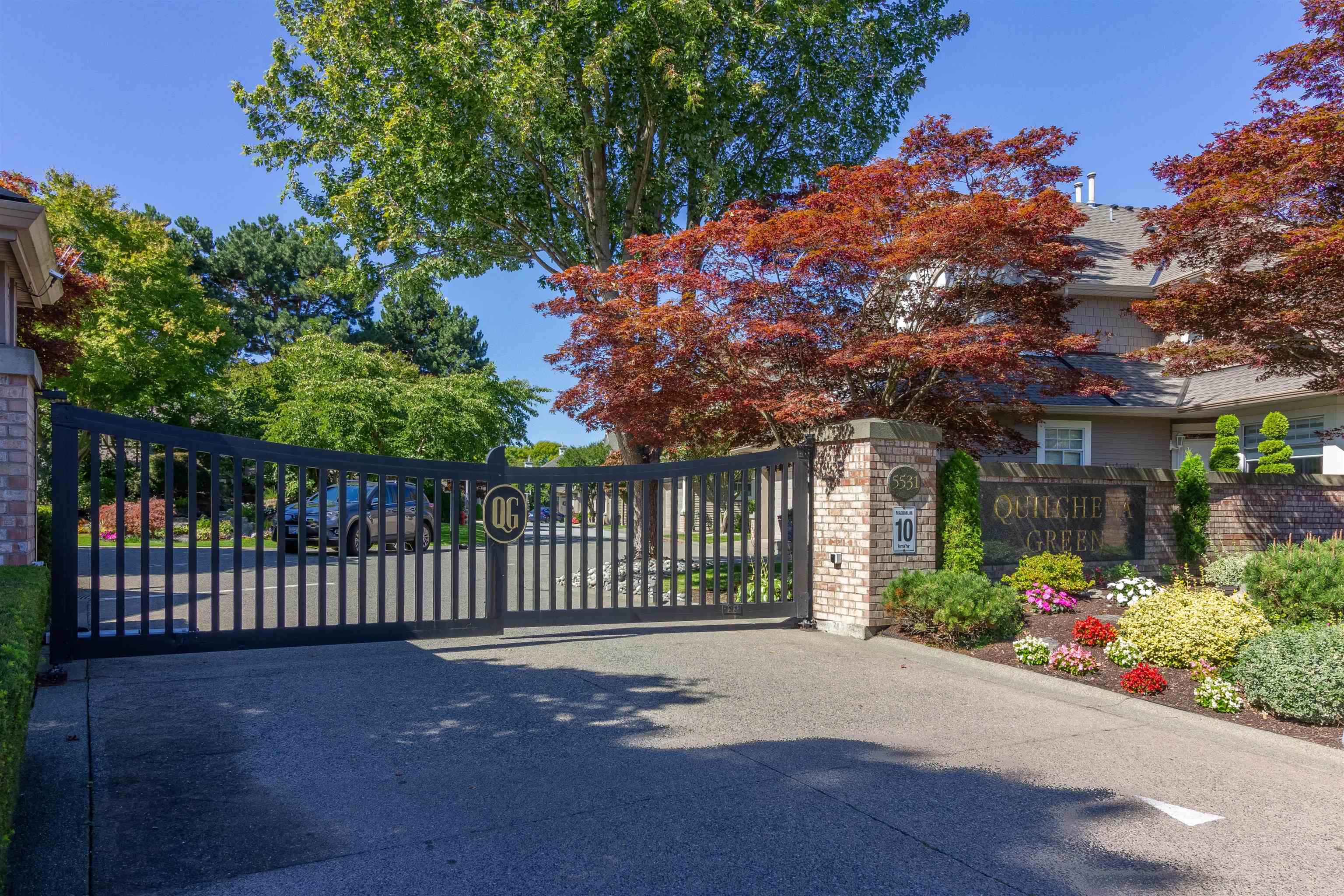 39 5531 Cornwall Drive, Richmond, Terra Nova, V7C 5N7 37