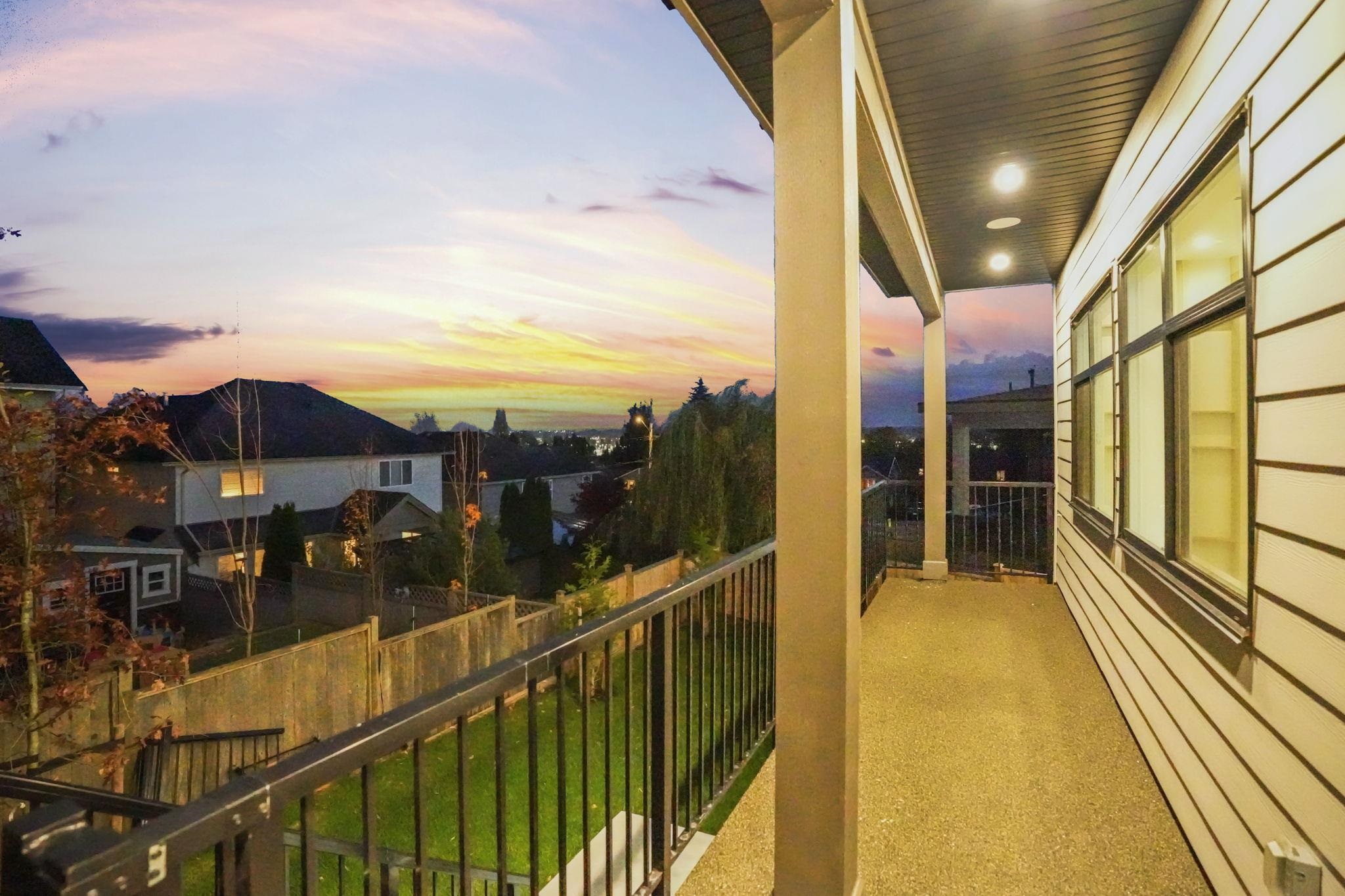 6824 198a Street, Langley, Willoughby Heights, V2Y 2W5 13