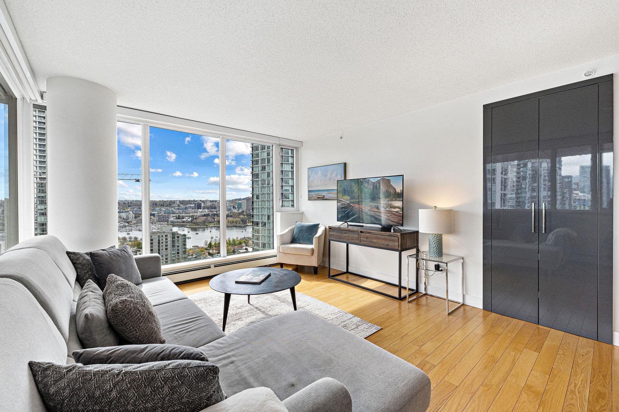 2302 1325 Rolston Street, Vancouver, Downtown VW, V6B 0M2 4