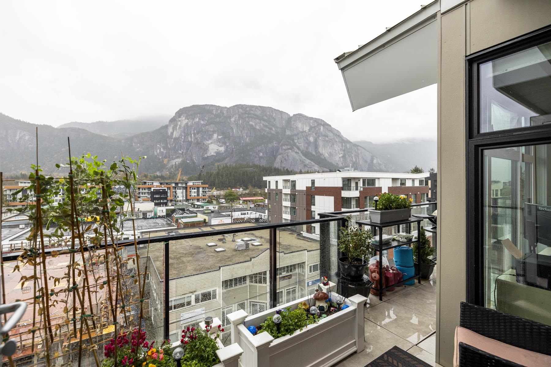 604 38033 Second Avenue, Squamish, Downtown SQ, V8B 0C4 28